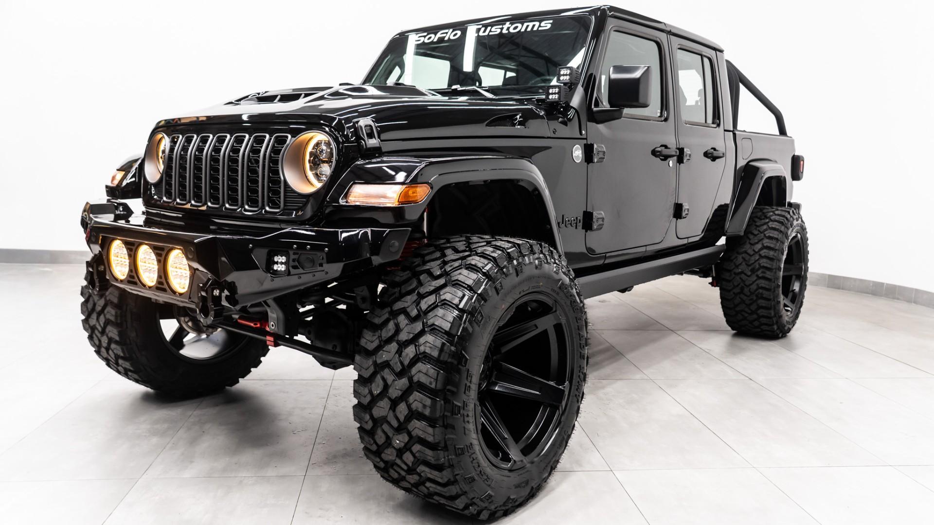 2026 JEEP GLADIATOR 4X4 in Black, photo 44 of 56