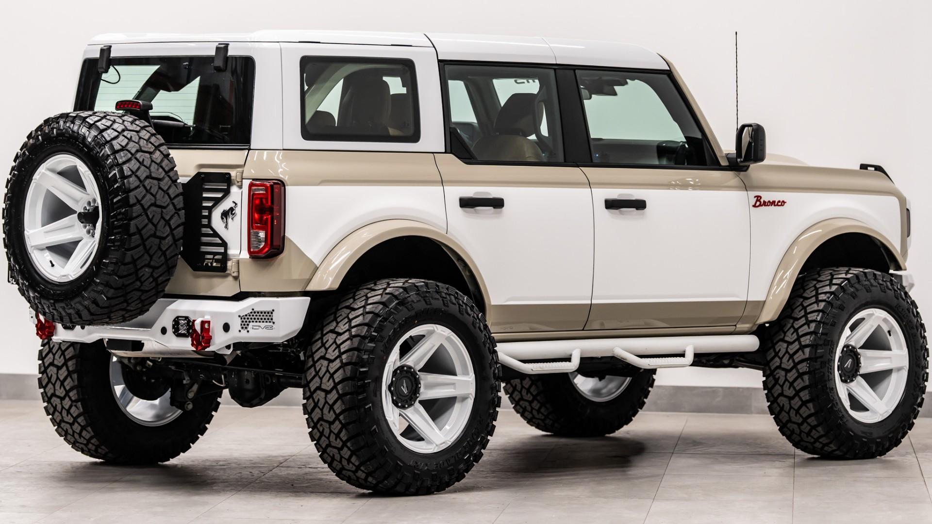 2025 FORD BRONCO in Tan, photo 7 of 53