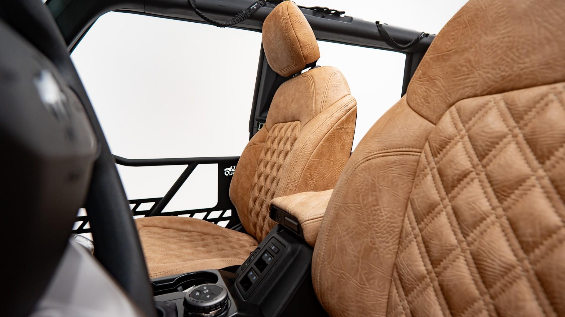 2025 FORD BRONCO in Tan, photo 35 of 53
