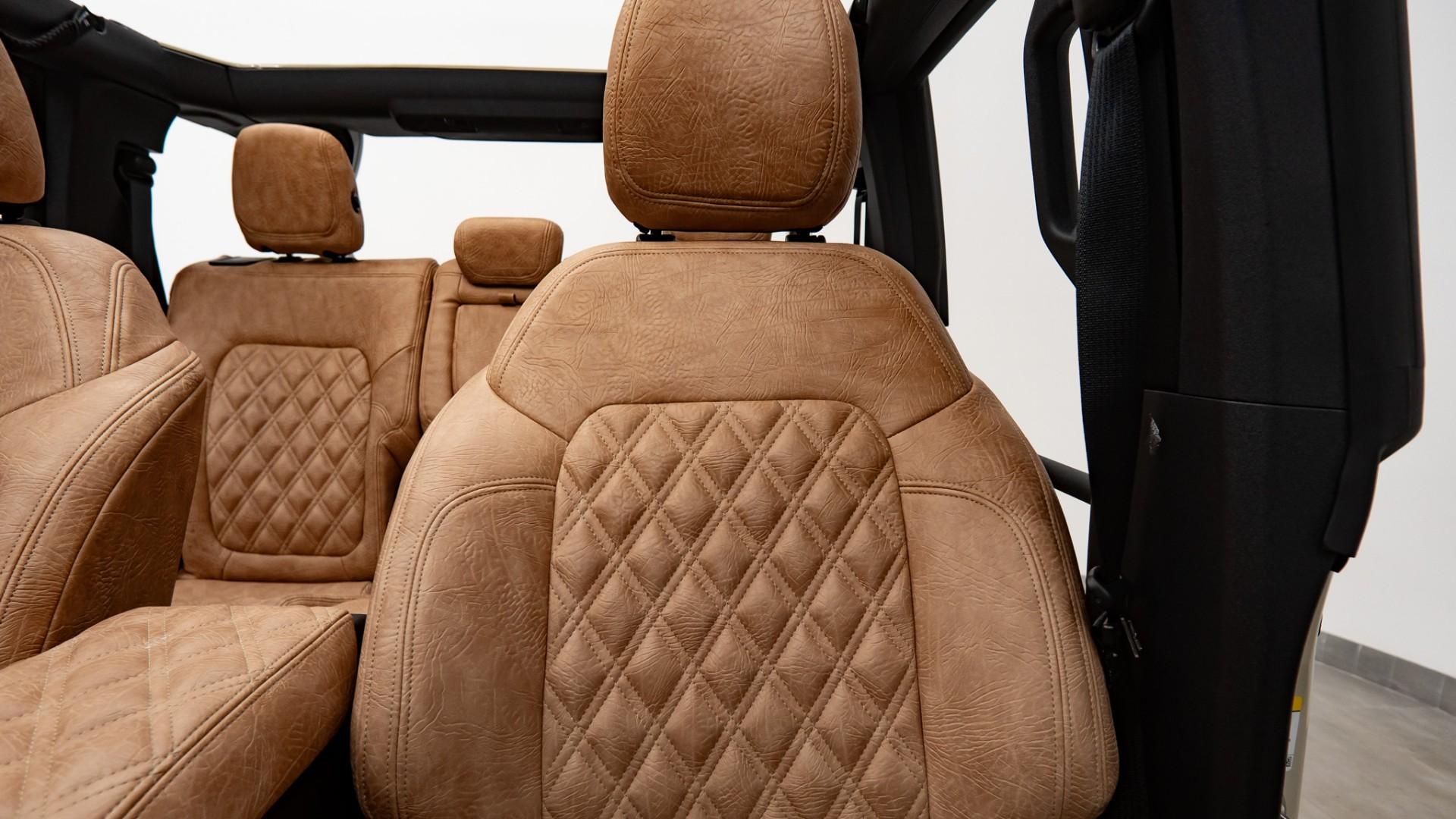 2025 FORD BRONCO in Tan, photo 45 of 53