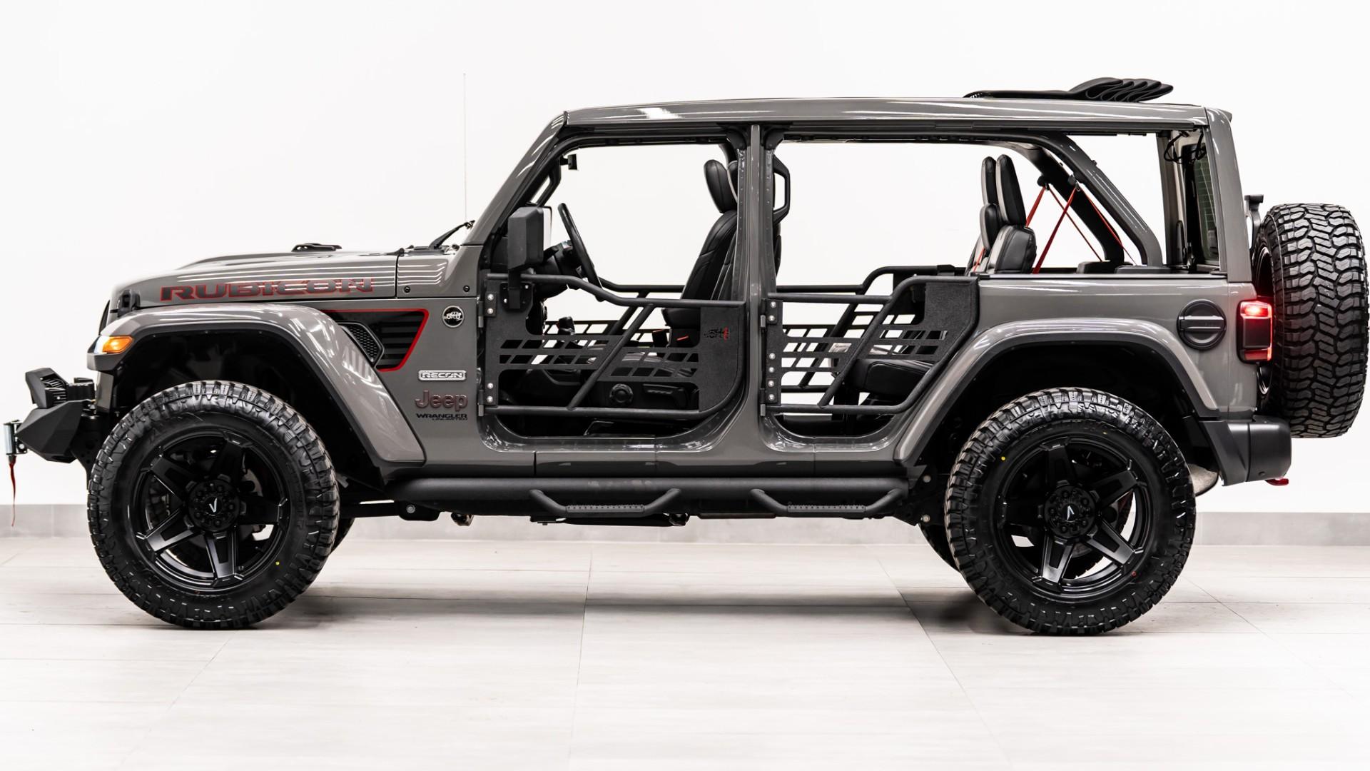 2020 JEEP WRANGLER in Sting-gray Clearcoat, photo 18 of 60