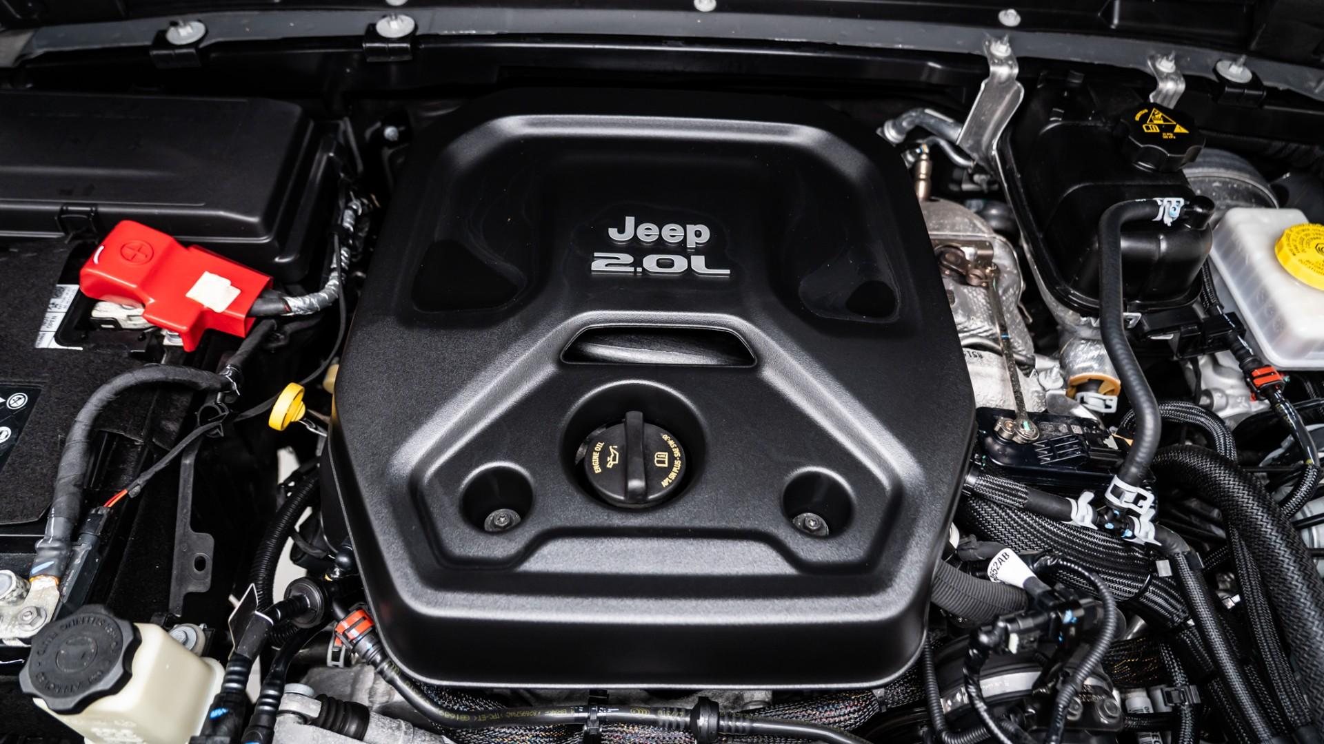 2020 JEEP WRANGLER in Sting-gray Clearcoat, photo 34 of 60