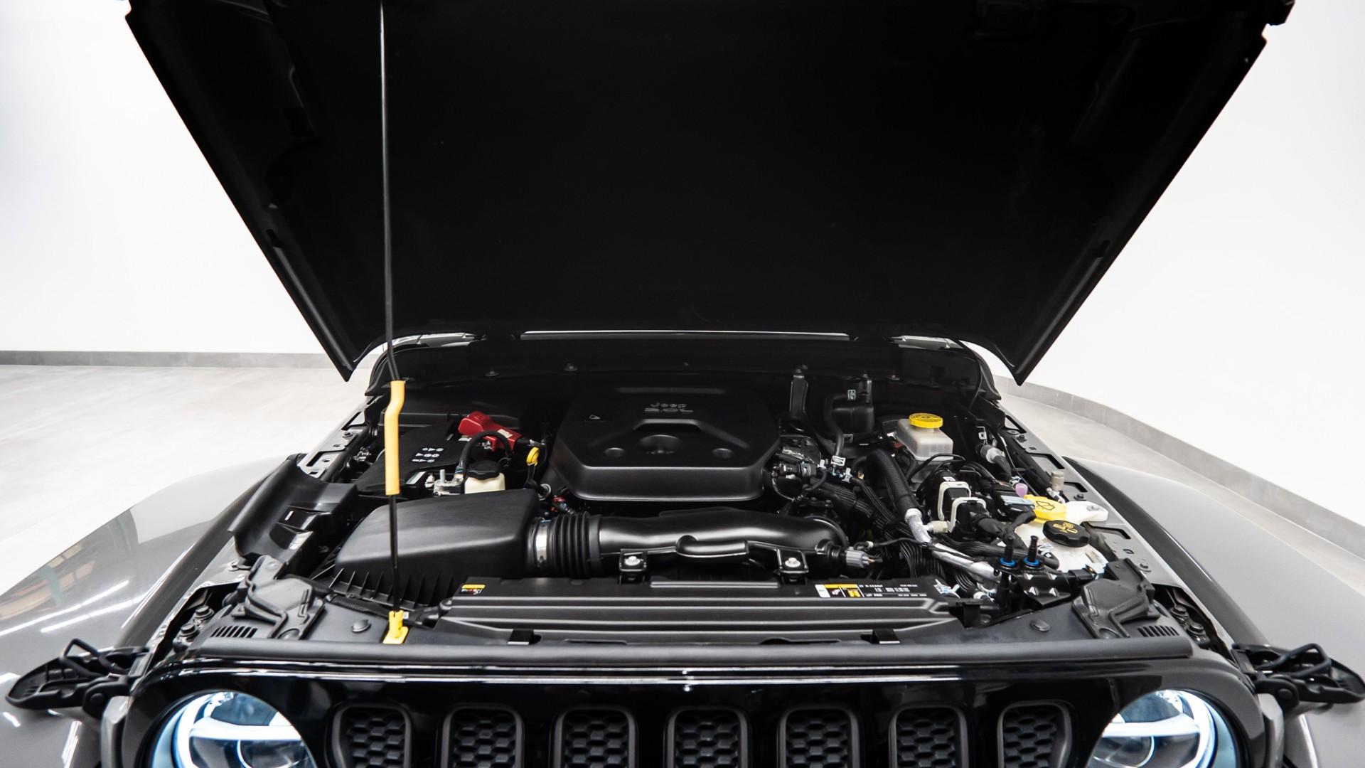2020 JEEP WRANGLER in Sting-gray Clearcoat, photo 35 of 60