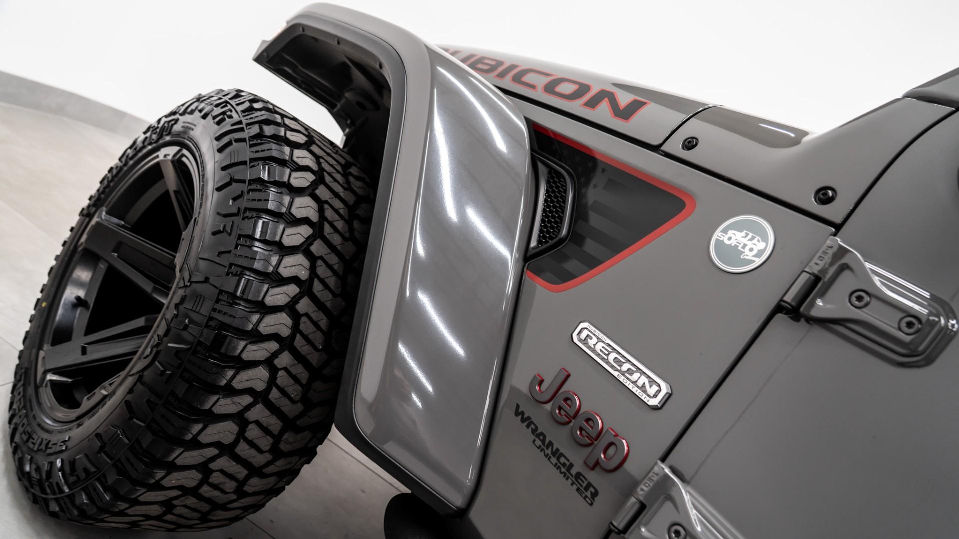 2020 JEEP WRANGLER in Sting-gray Clearcoat, photo 48 of 60