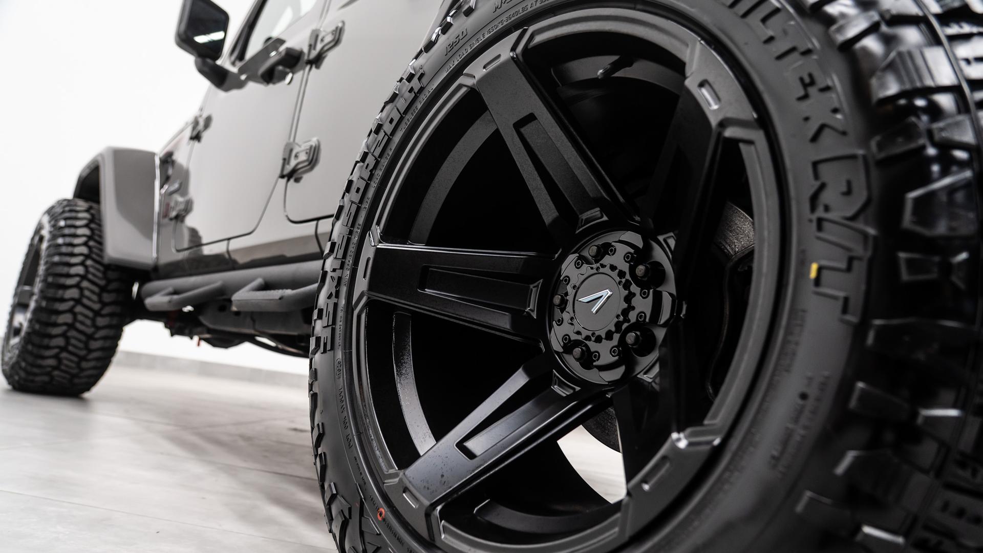 2020 JEEP WRANGLER in Sting-gray Clearcoat, photo 50 of 60