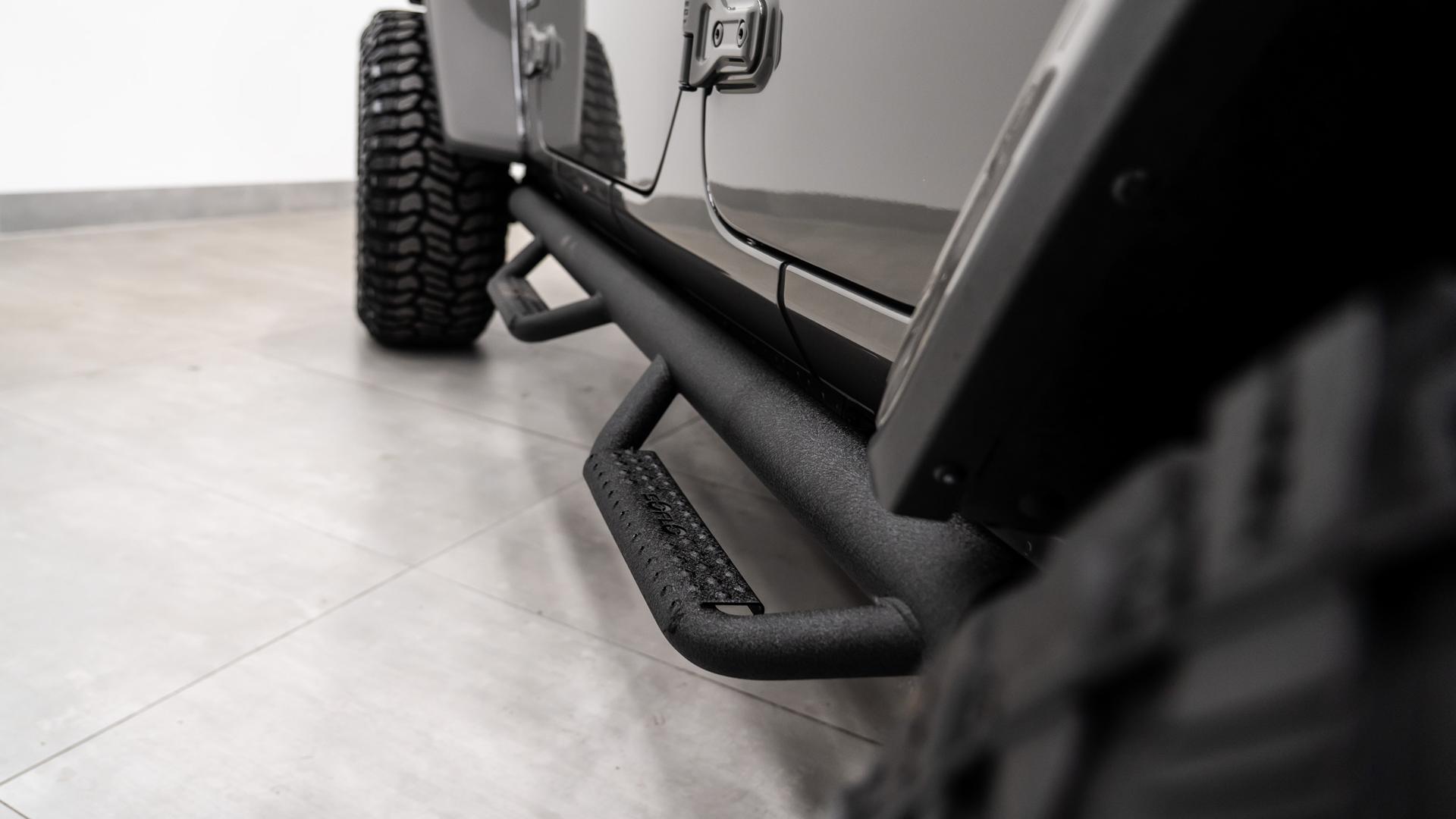 2020 JEEP WRANGLER in Sting-gray Clearcoat, photo 51 of 60