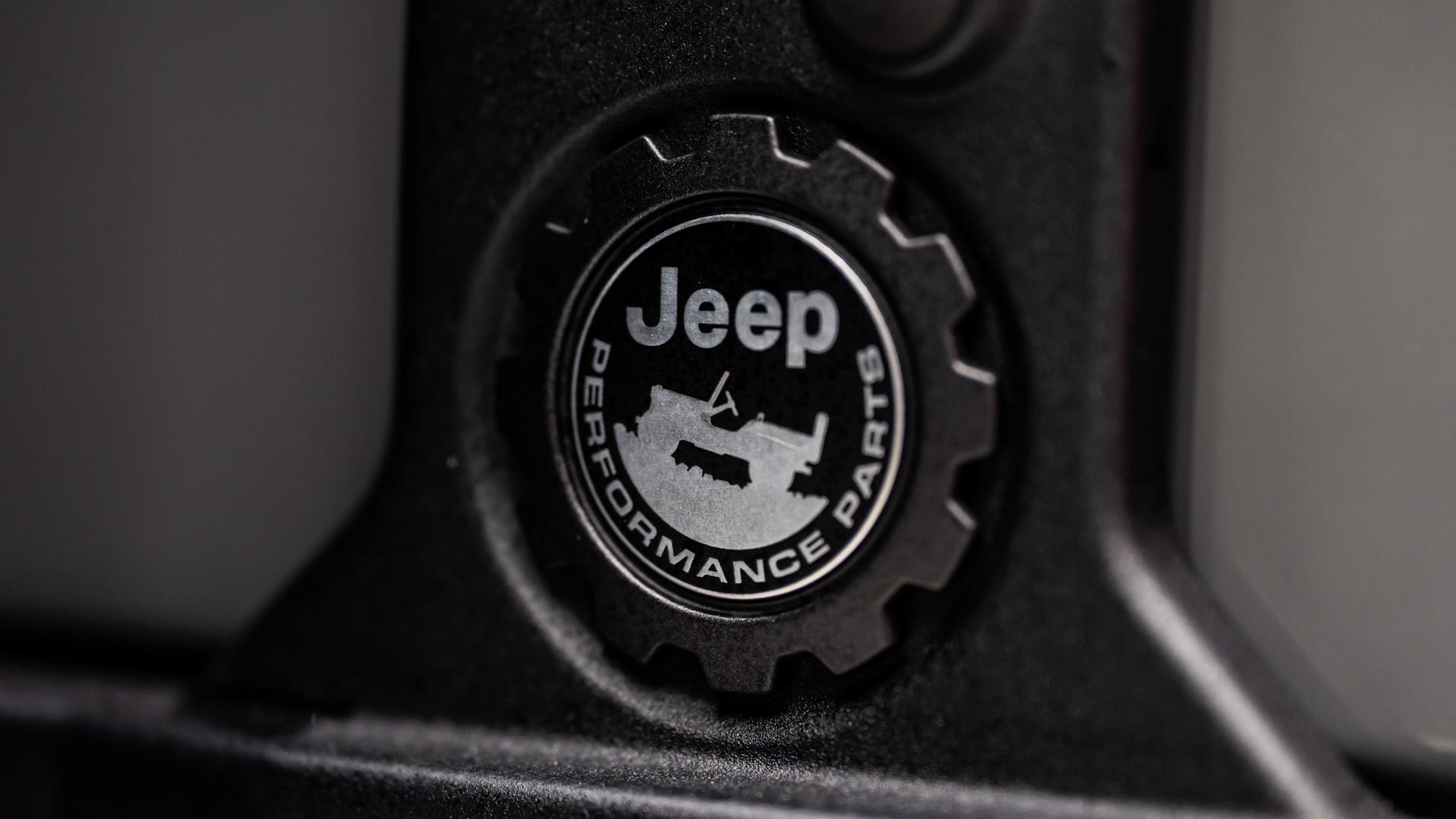 2020 JEEP WRANGLER in Sting-gray Clearcoat, photo 55 of 60