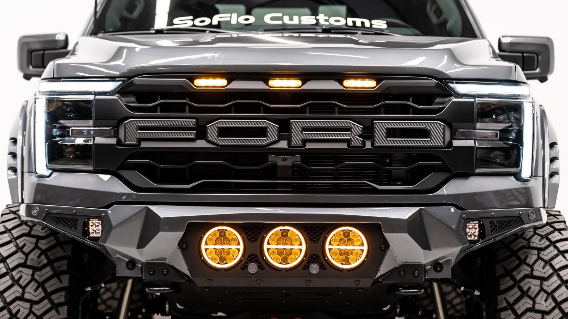 2024 FORD F-150 LARIAT in Gray, photo 19 of 40