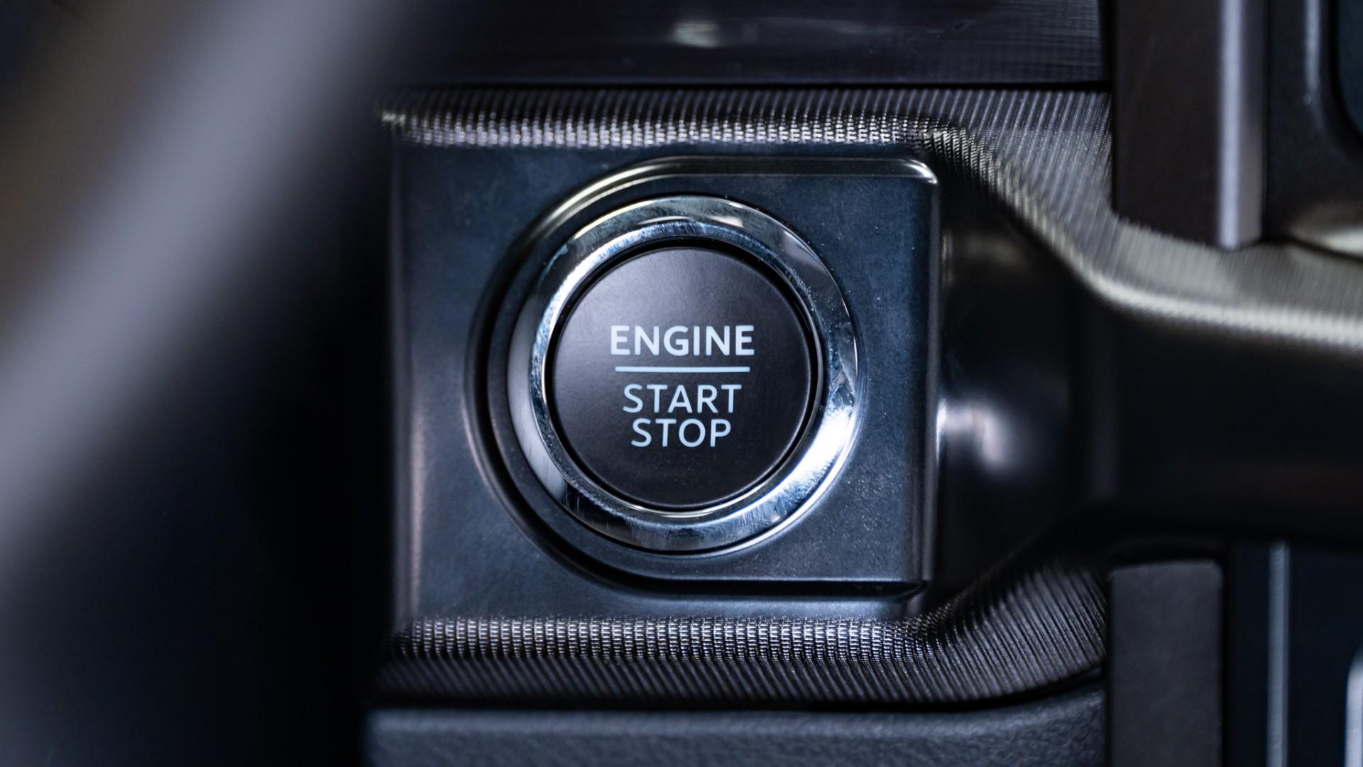 2024 FORD F-150 LARIAT in Gray, photo 34 of 40