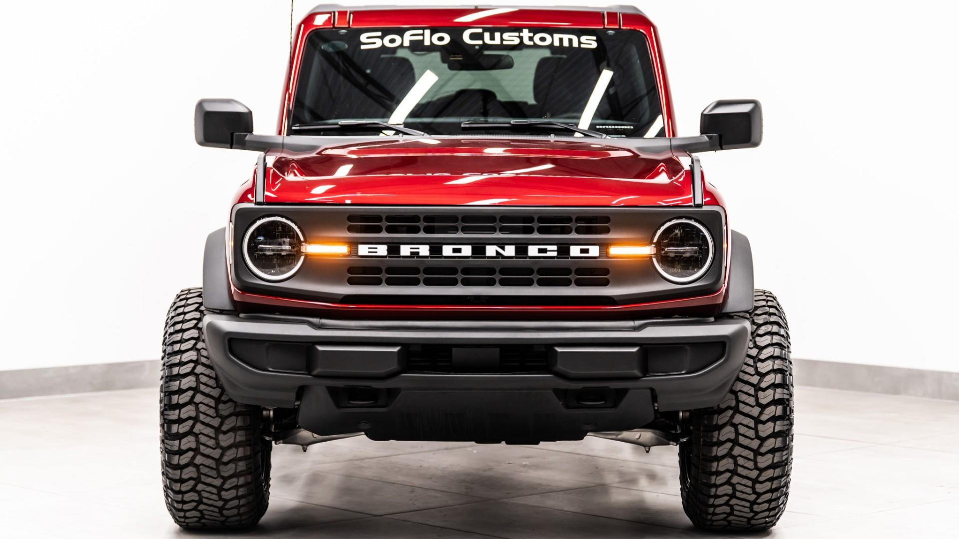 2025 FORD BRONCO in Red, photo 4 of 40