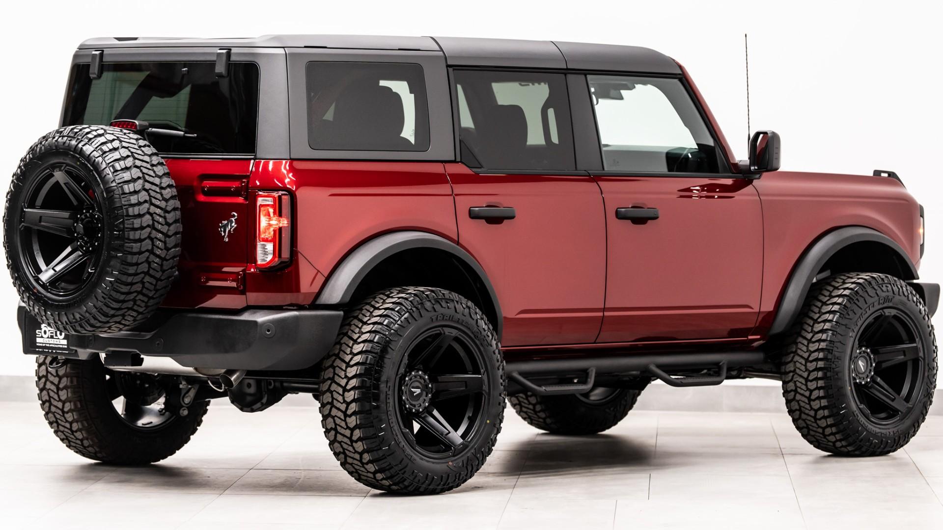2025 FORD BRONCO in Red, photo 8 of 40