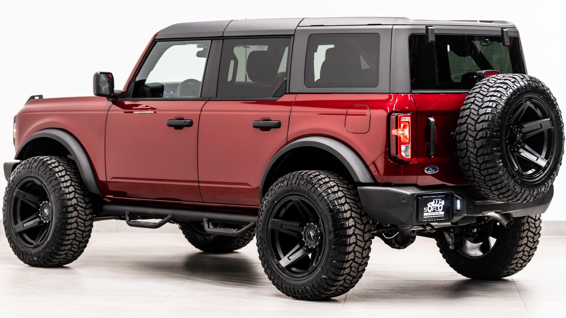 2025 FORD BRONCO in Red, photo 10 of 40