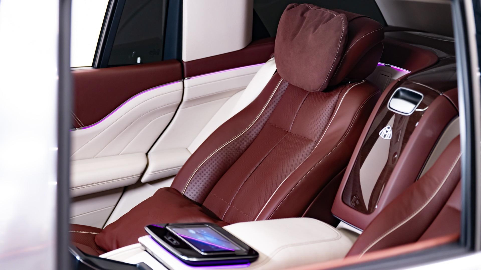 2023 MERCEDES-BENZ GLS, photo 42 of 55