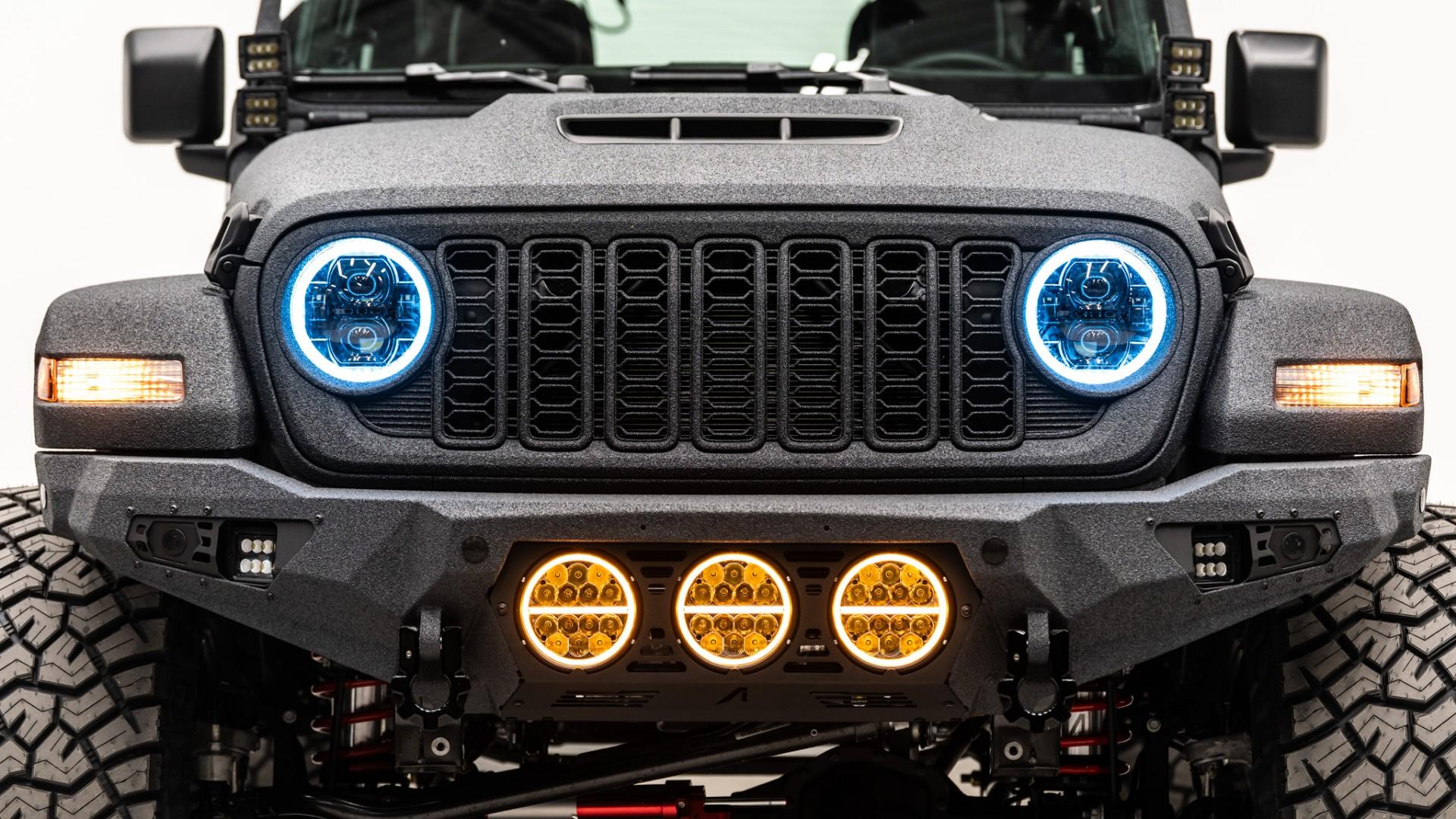 2026 JEEP WRANGLER in Gray, photo 21 of 43