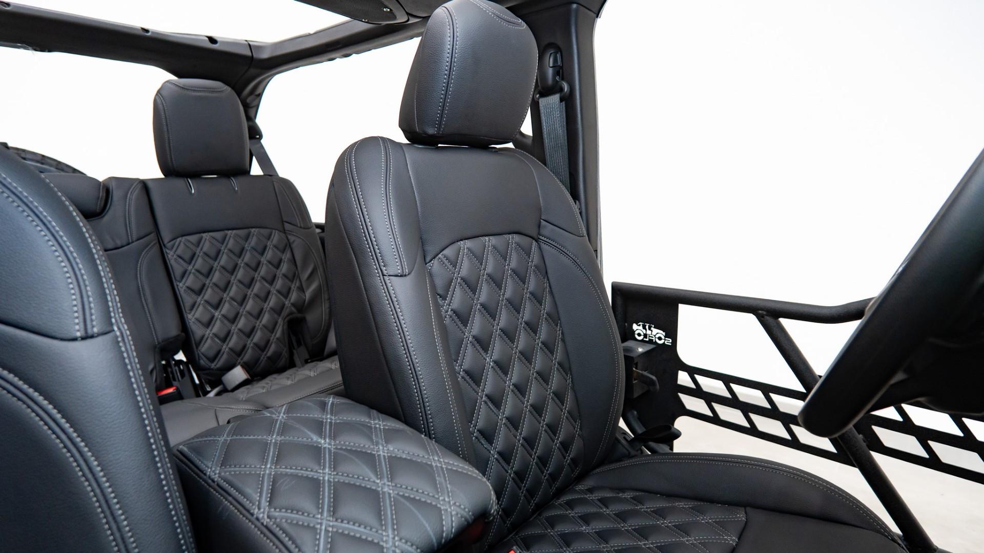 2026 JEEP WRANGLER in Gray, photo 31 of 43
