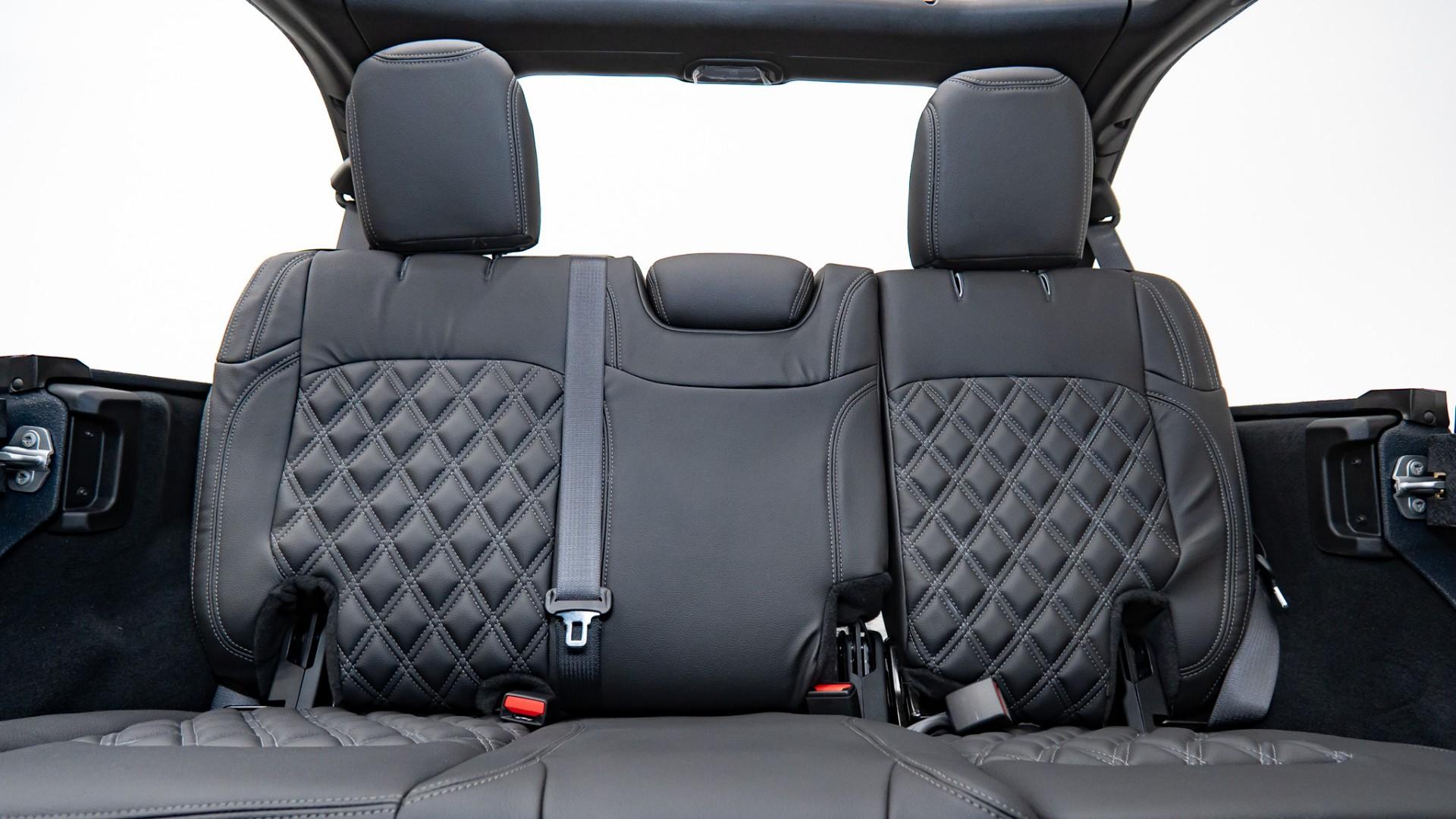 2026 JEEP WRANGLER in Gray, photo 34 of 43