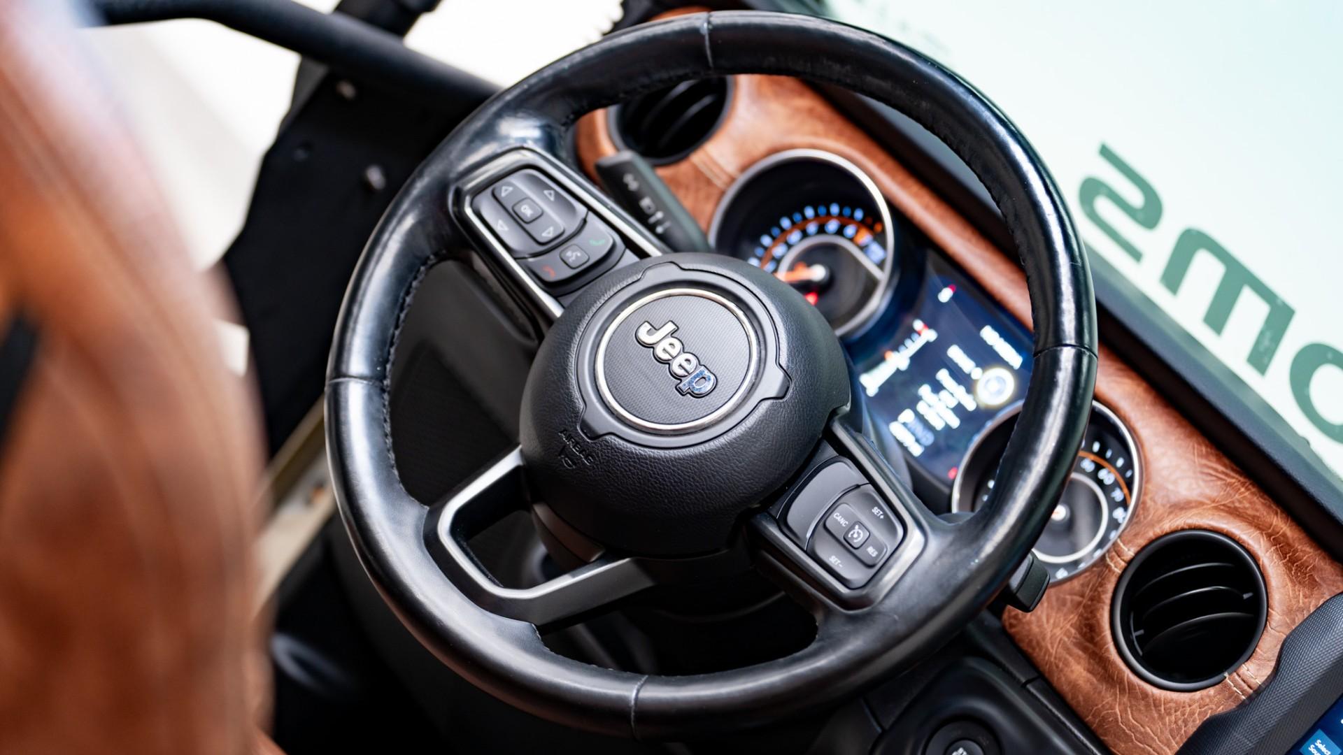 2020 JEEP GLADIATOR in Tan, photo 19 of 56