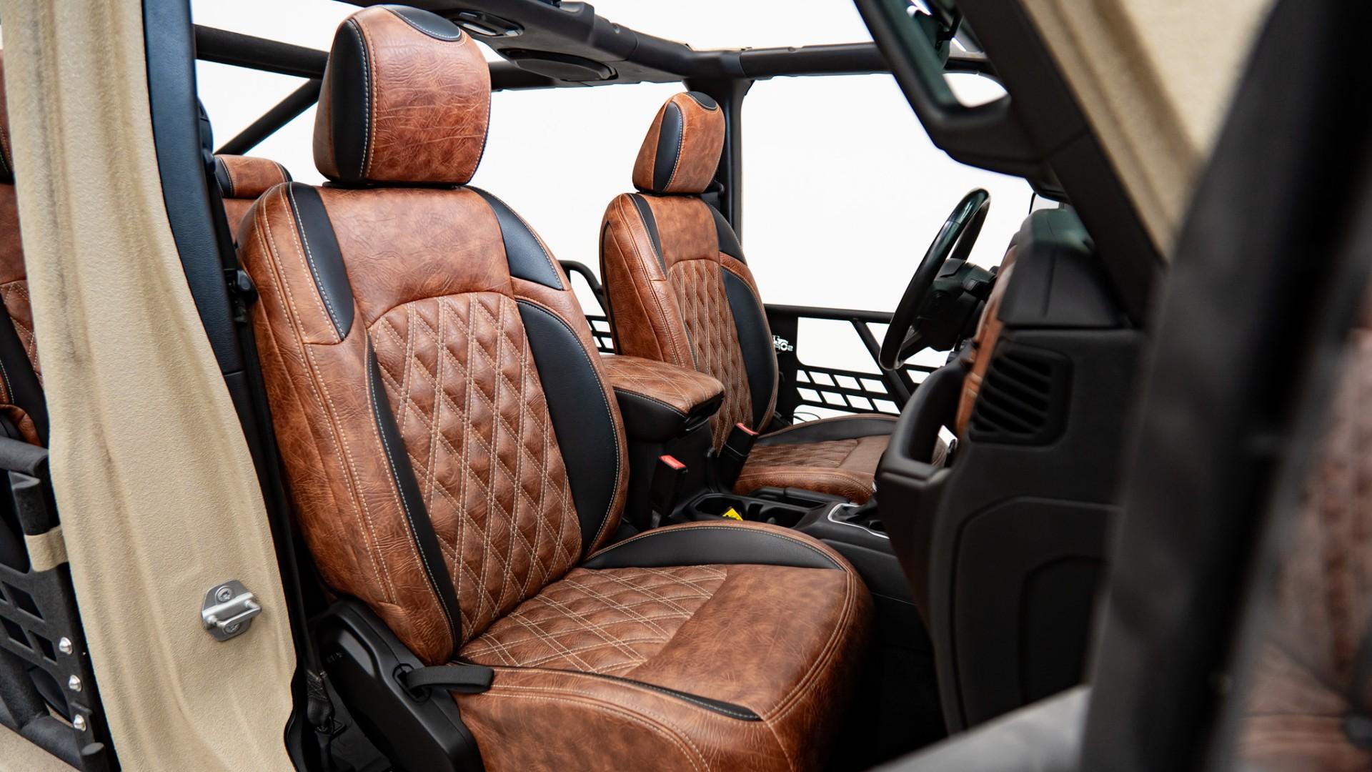 2020 JEEP GLADIATOR in Tan, photo 26 of 56