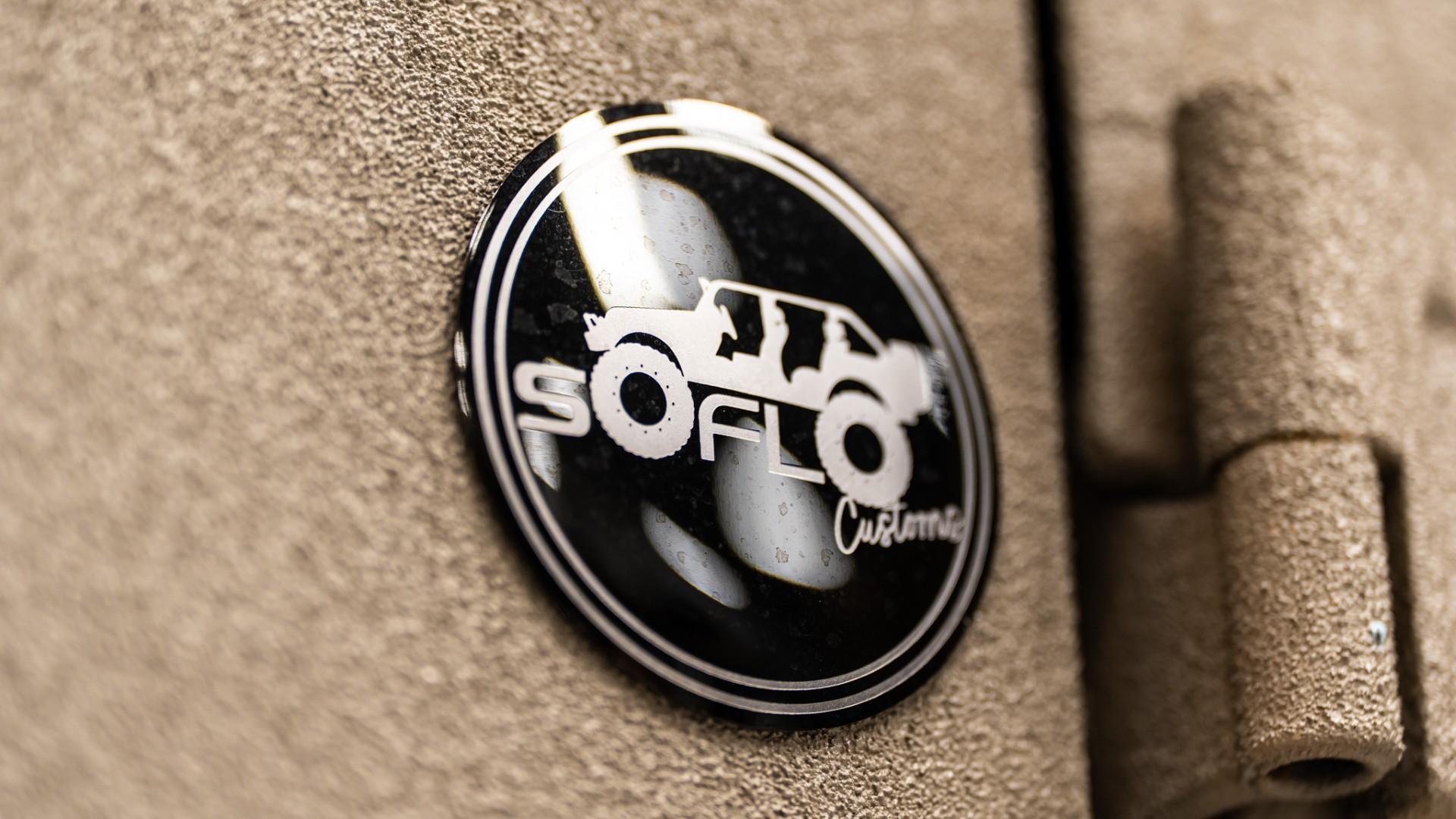 2020 JEEP GLADIATOR in Tan, photo 36 of 56