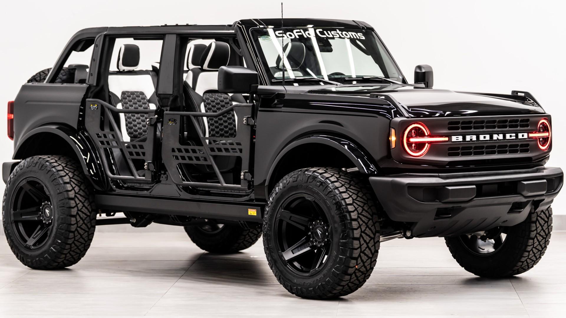 2026 FORD BRONCO 4X4 in Black, photo 14 of 46