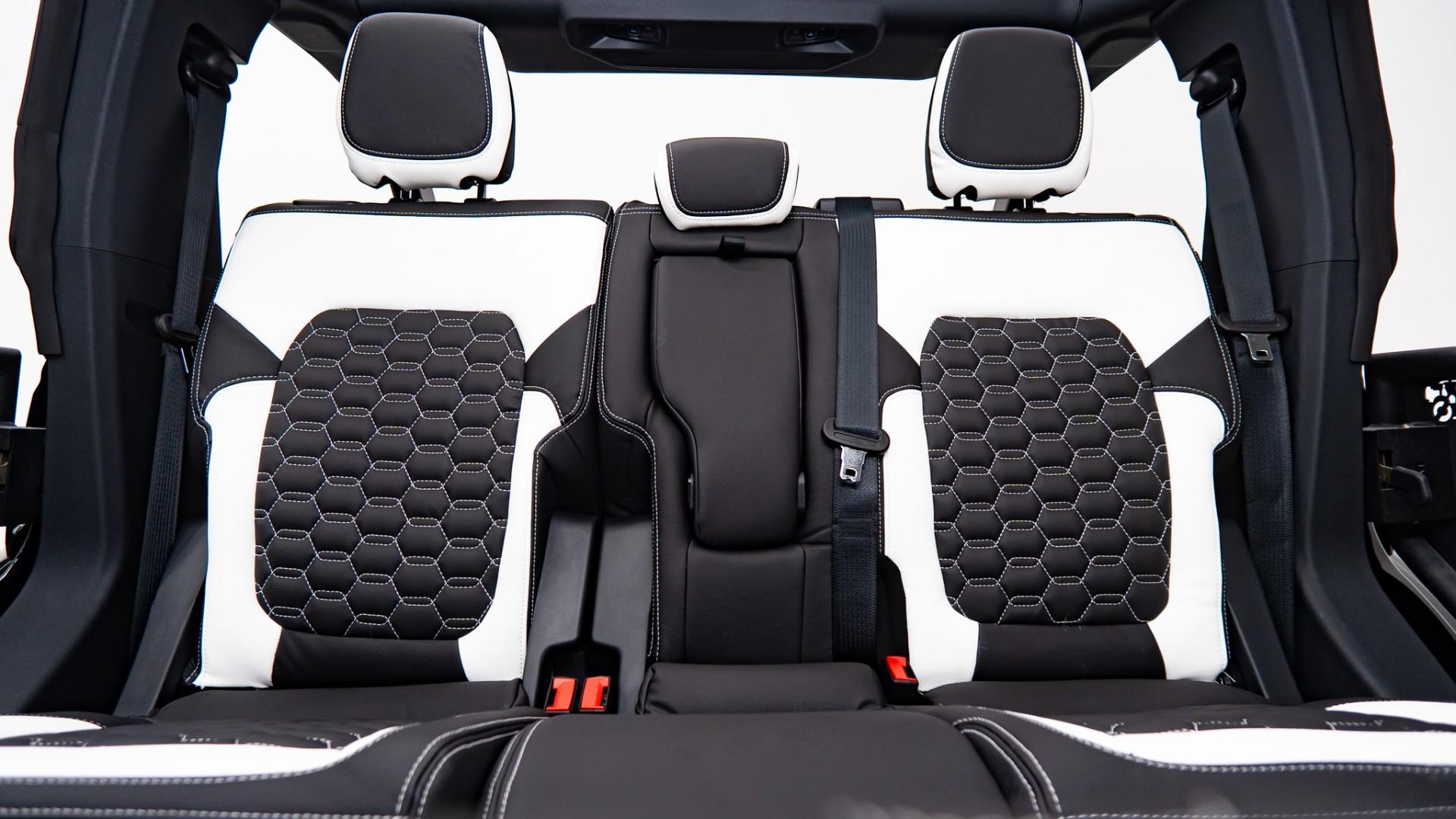 2026 FORD BRONCO 4X4 in Black, photo 18 of 46