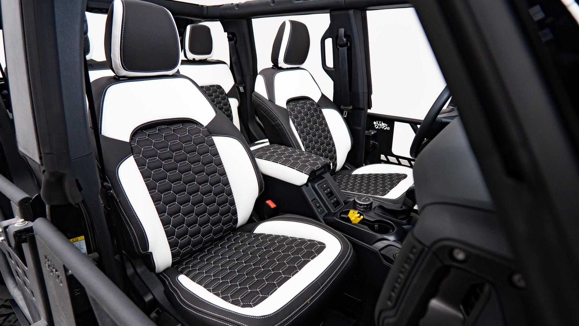 2026 FORD BRONCO 4X4 in Black, photo 22 of 46