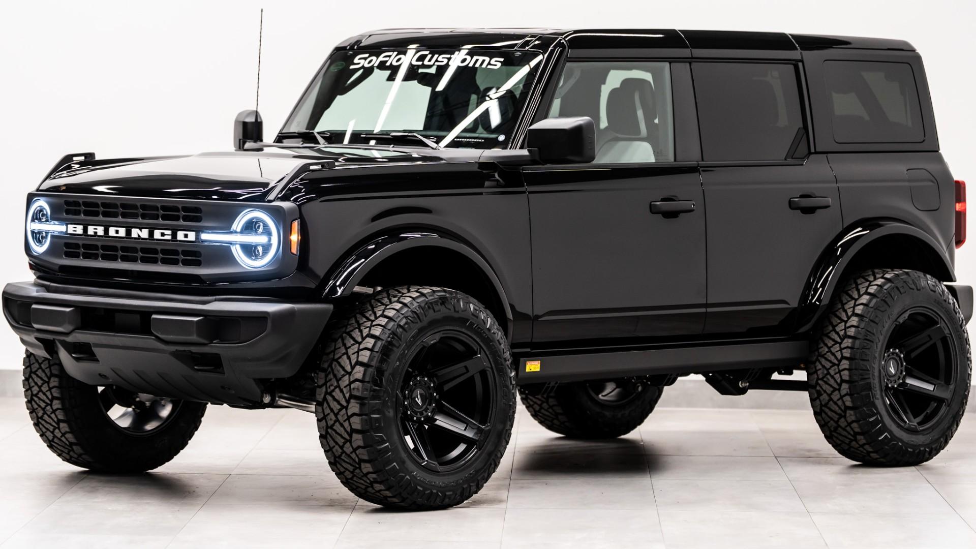 2026 FORD BRONCO 4X4 in Black, photo 13 of 46