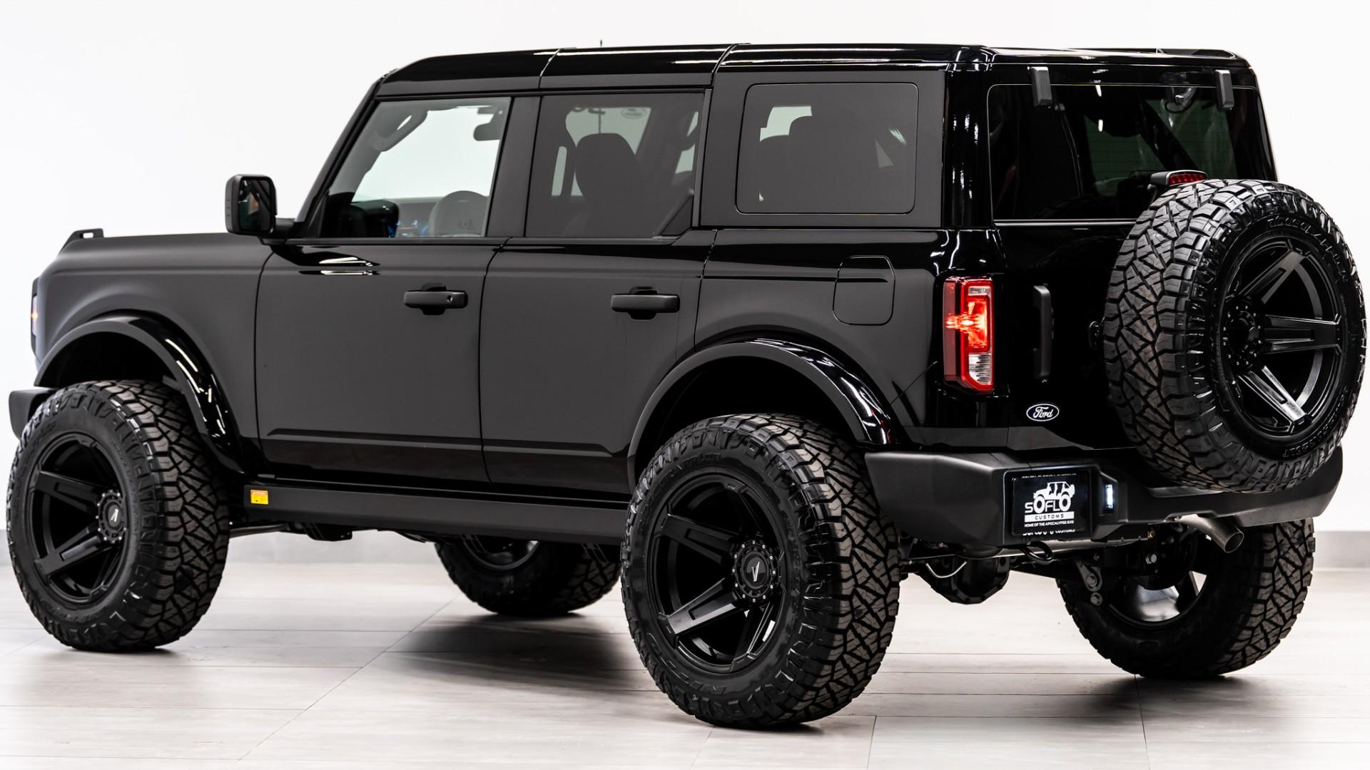 2026 FORD BRONCO 4X4 in Black, photo 11 of 46