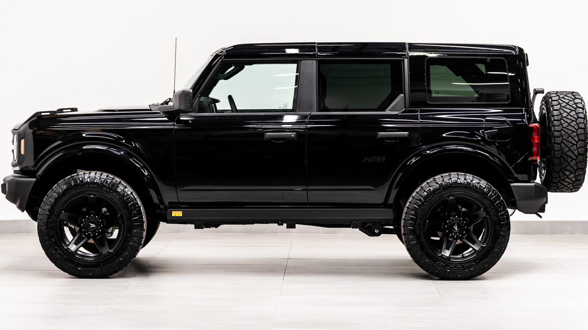 2026 FORD BRONCO 4X4 in Black, photo 12 of 46