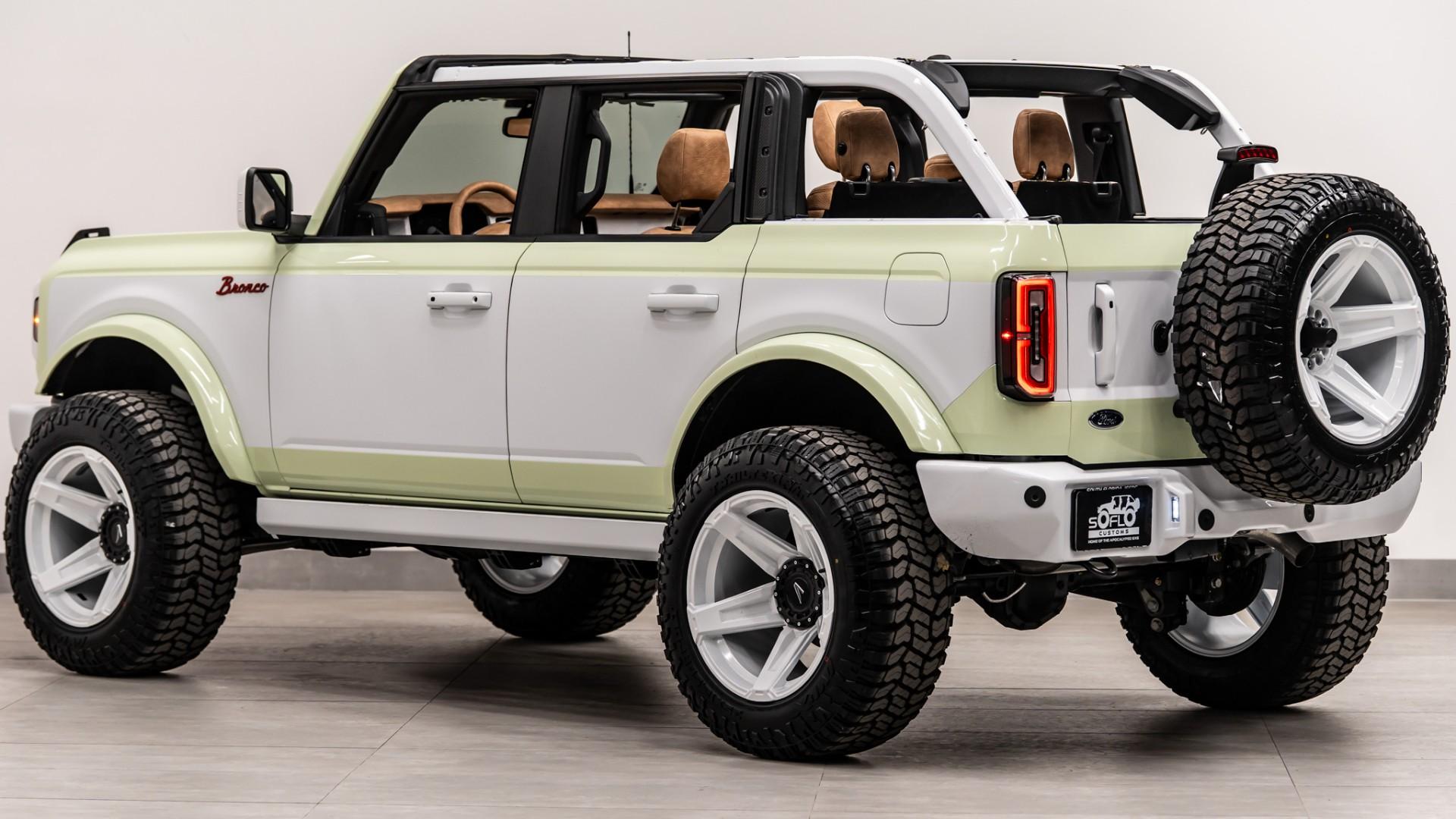 2026 FORD BRONCO in Green, photo 21 of 53