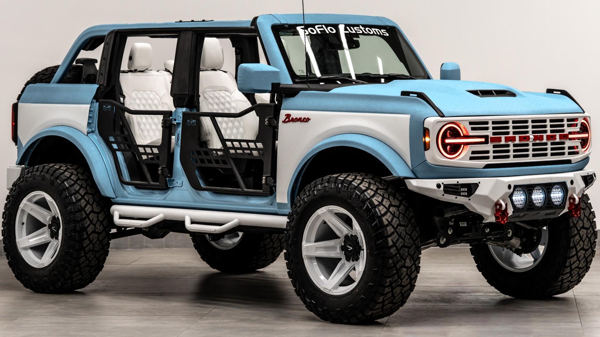 2026 FORD BRONCO in Blue, photo 27 of 44
