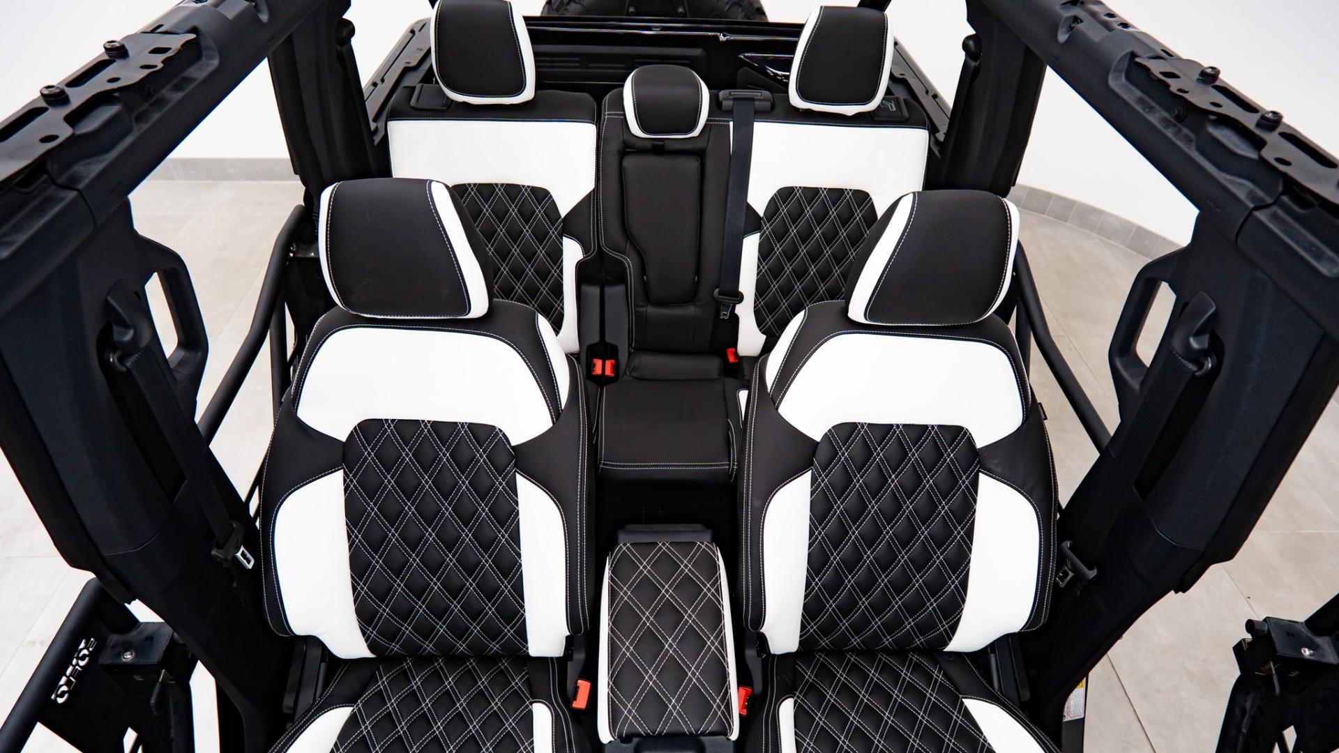 2026 FORD BRONCO 4X4 in Black, photo 3 of 60