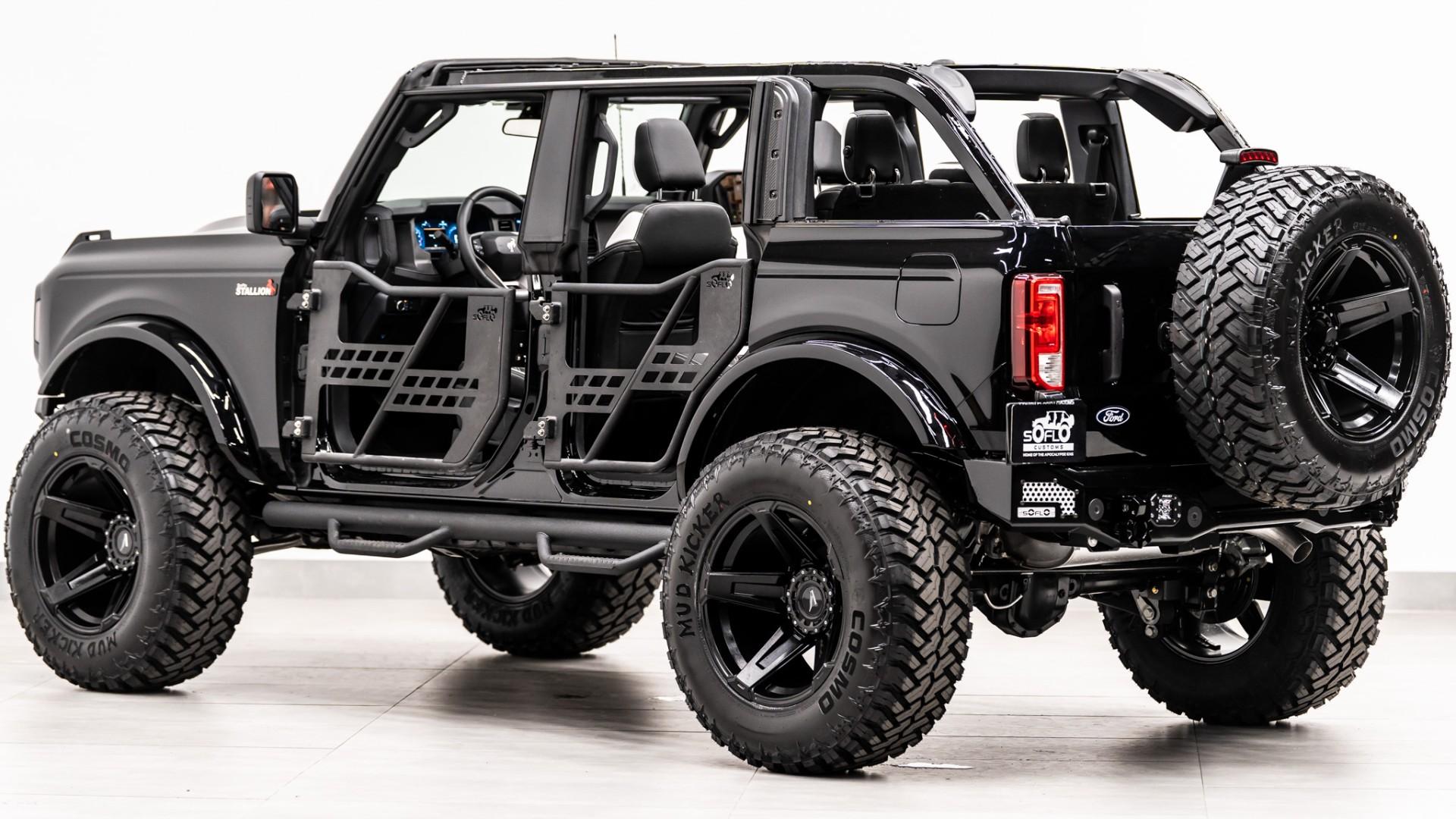 2026 FORD BRONCO 4X4 in Black, photo 15 of 60