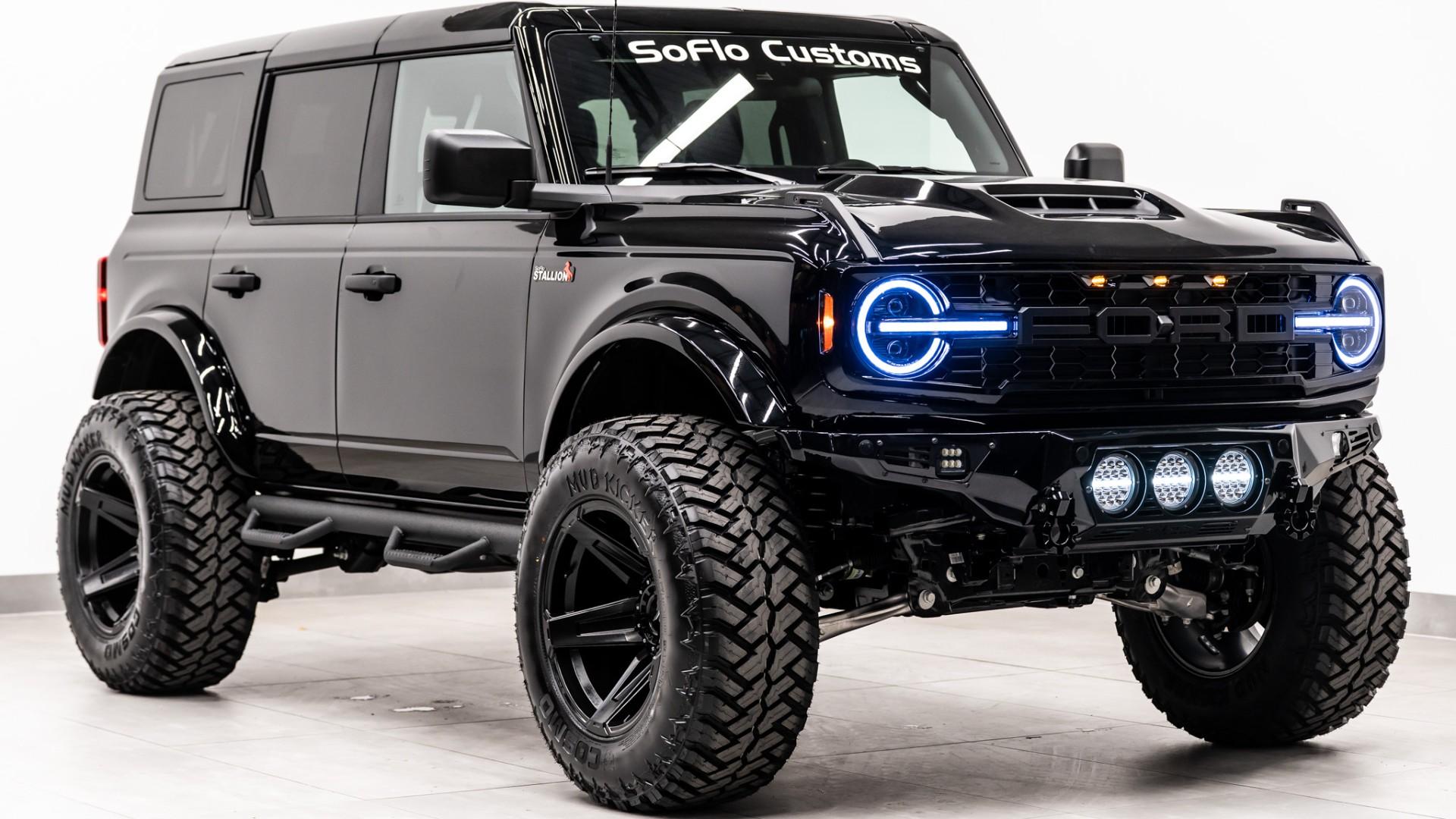 2026 FORD BRONCO 4X4 in Black, photo 5 of 60