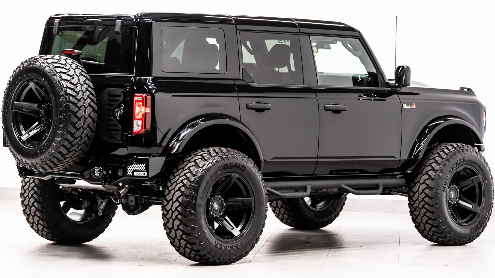2026 FORD BRONCO 4X4 in Black, photo 8 of 60