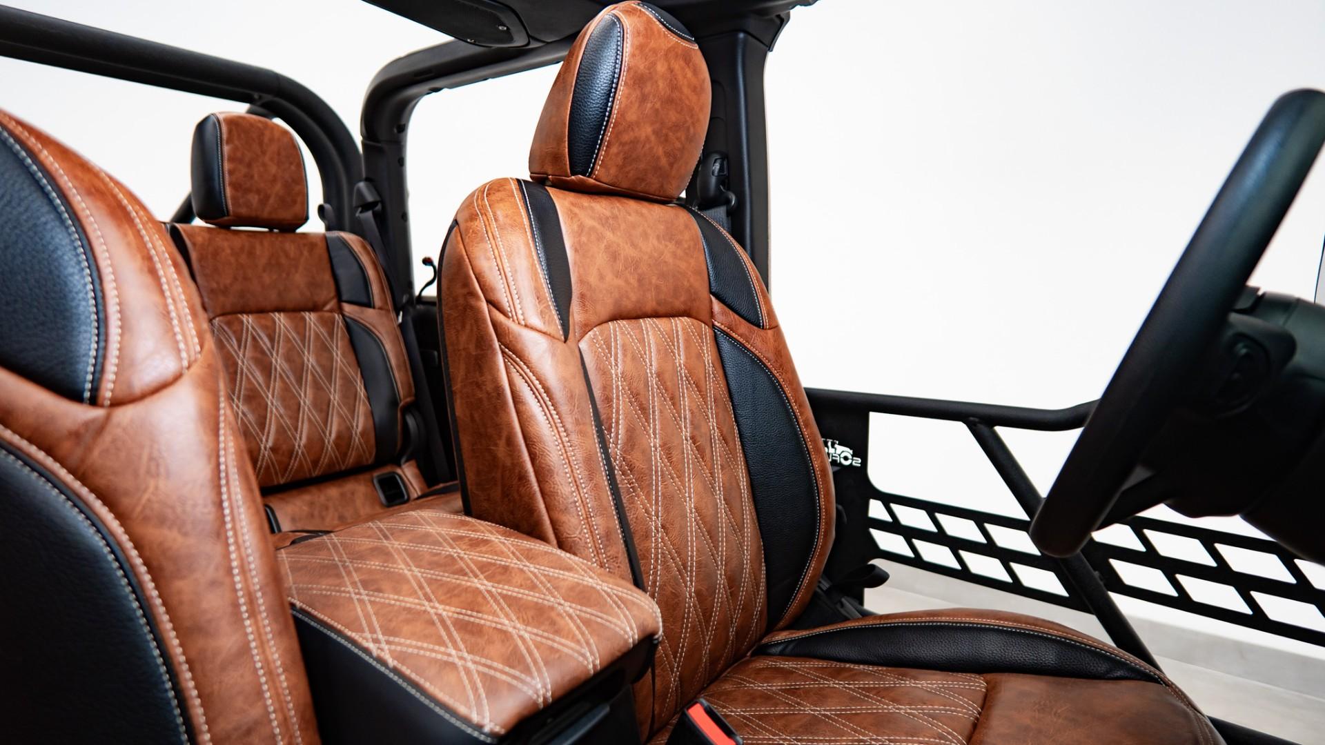 2026 JEEP GLADIATOR in Tan, photo 19 of 53