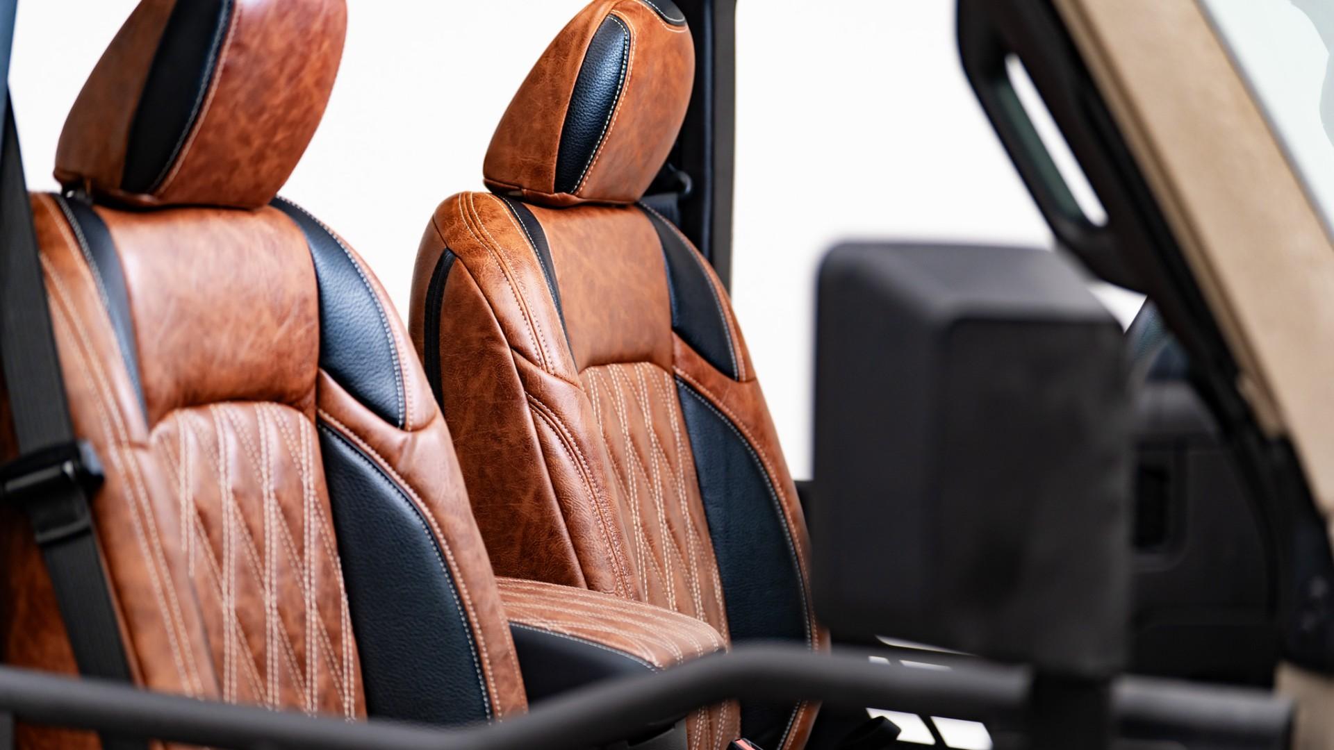 2026 JEEP GLADIATOR in Tan, photo 21 of 53