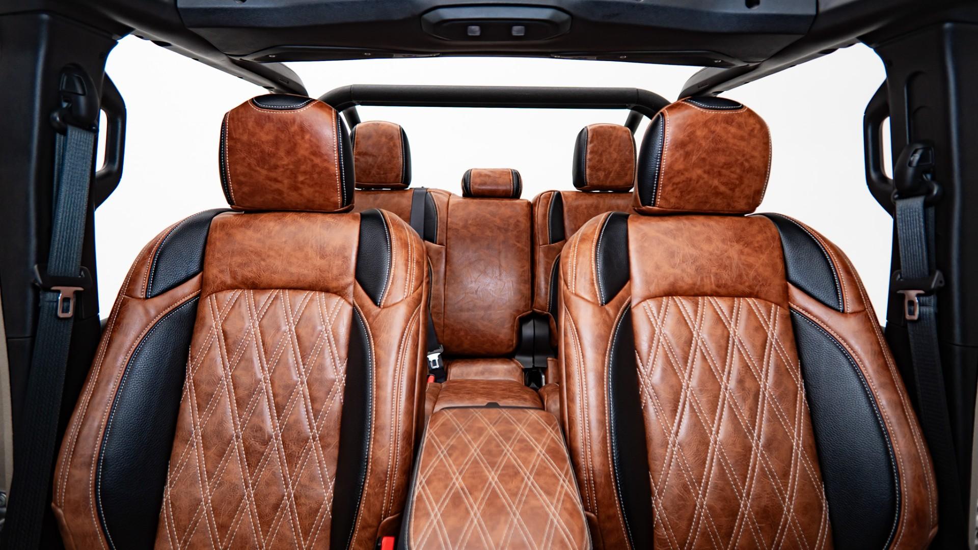 2026 JEEP GLADIATOR in Tan, photo 24 of 53