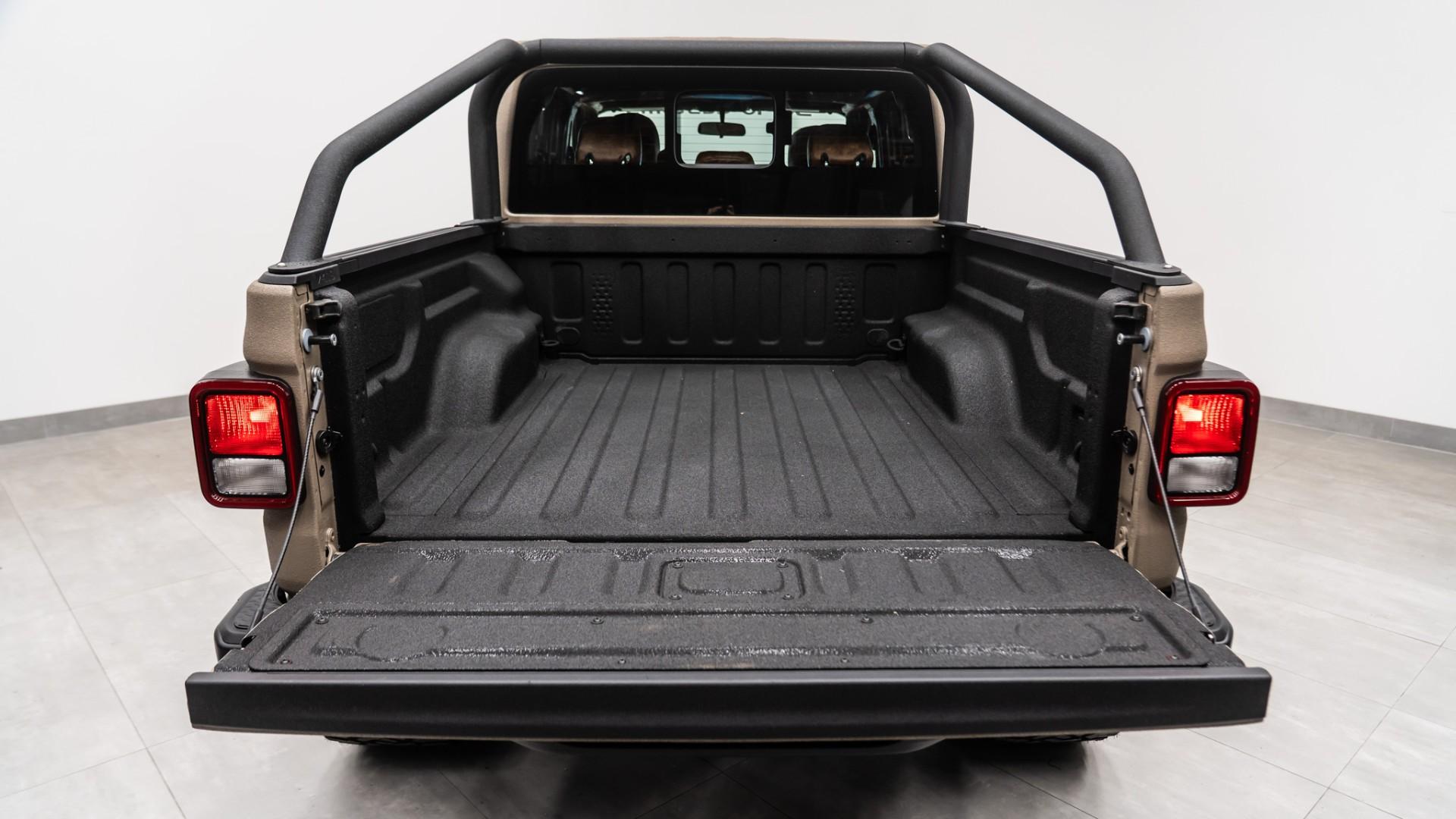 2026 JEEP GLADIATOR in Tan, photo 44 of 53
