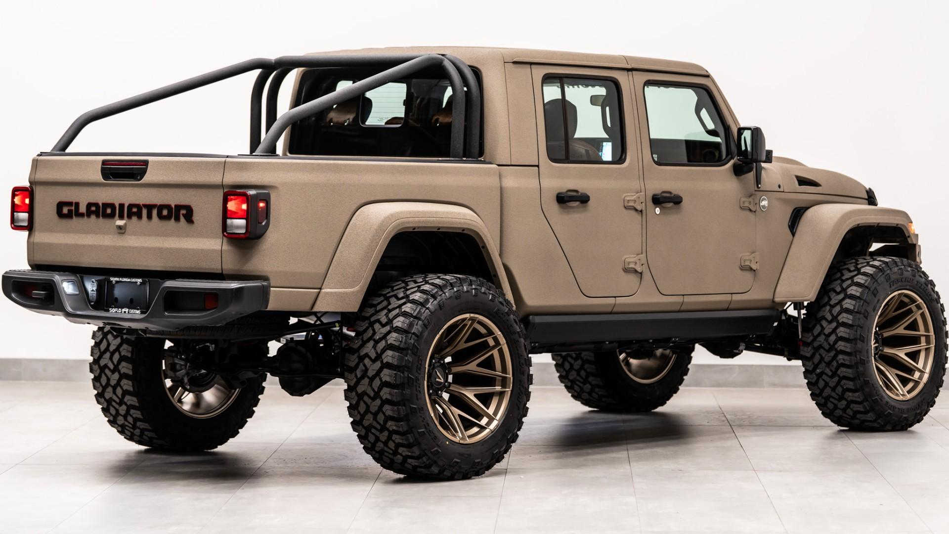 2026 JEEP GLADIATOR in Tan, photo 8 of 53