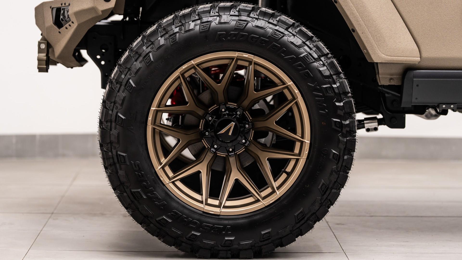 2026 JEEP GLADIATOR in Tan, photo 52 of 53