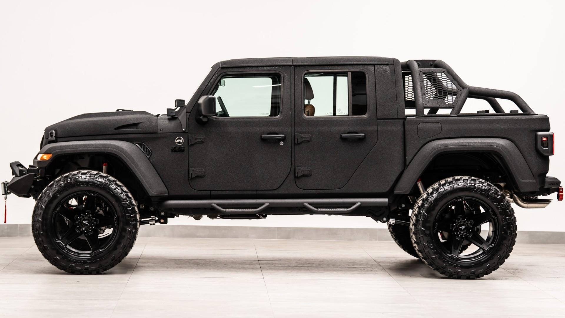 2026 JEEP GLADIATOR in Black, photo 18 of 53