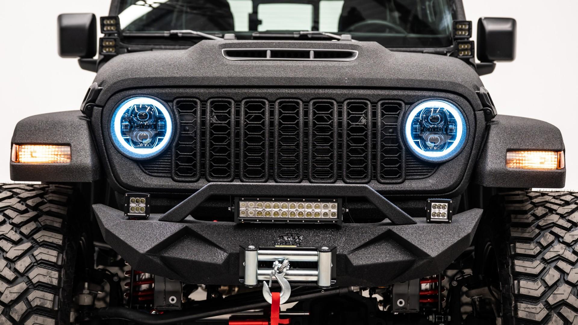 2026 JEEP GLADIATOR in Black, photo 28 of 53