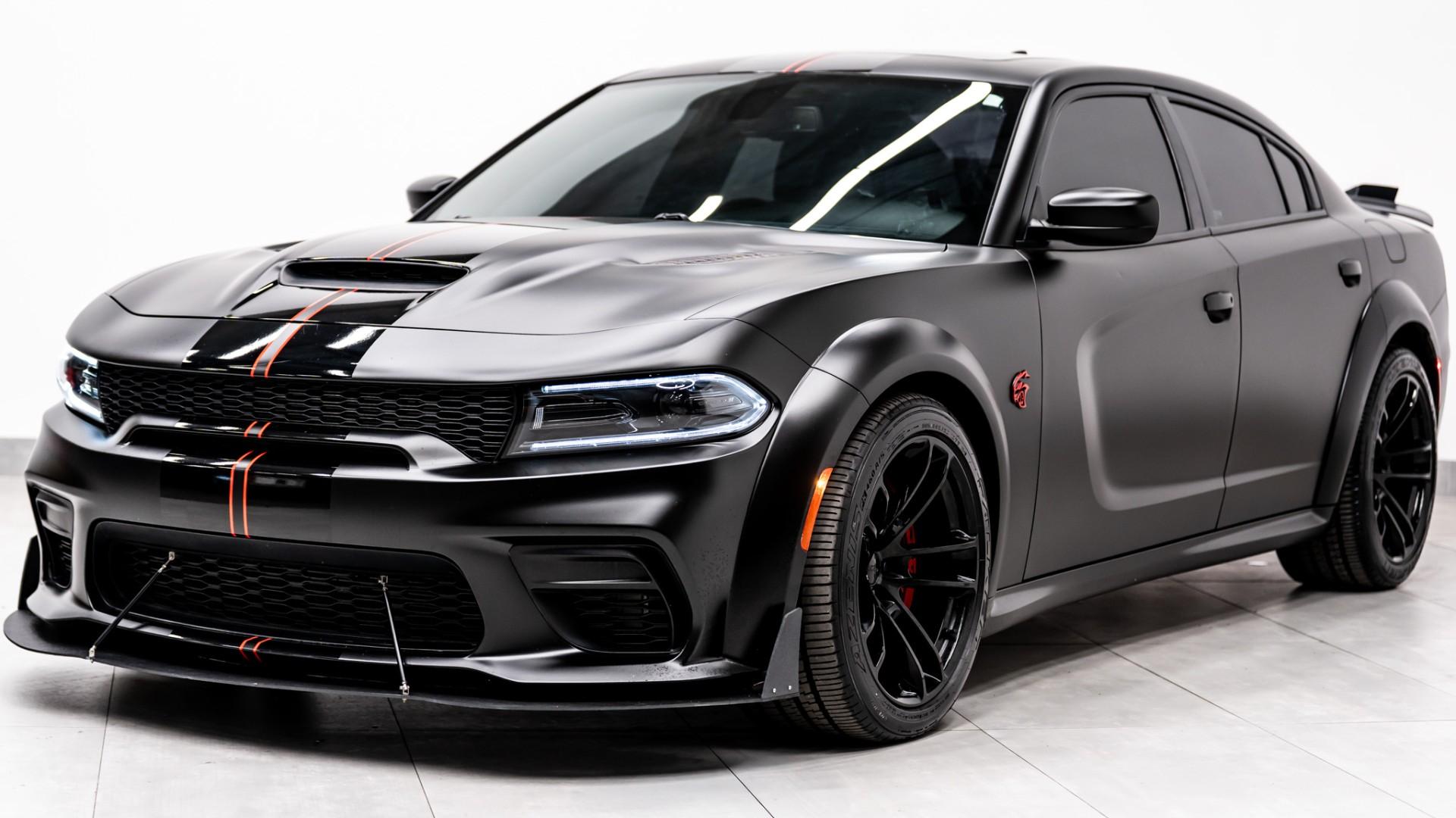 2022 DODGE CHARGER in Black, photo 14 of 55