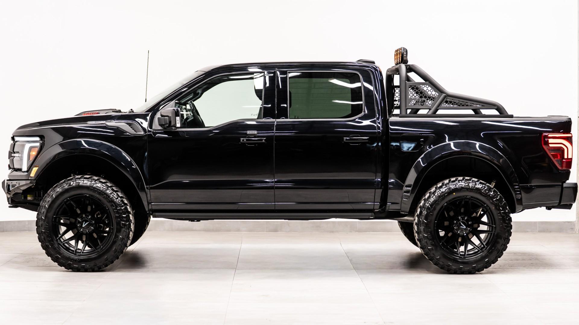 2025 FORD F-150 4X4 LARIAT in Black, photo 10 of 58