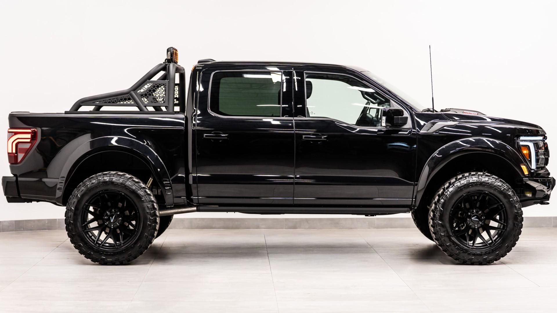 2025 FORD F-150 4X4 LARIAT in Black, photo 6 of 58