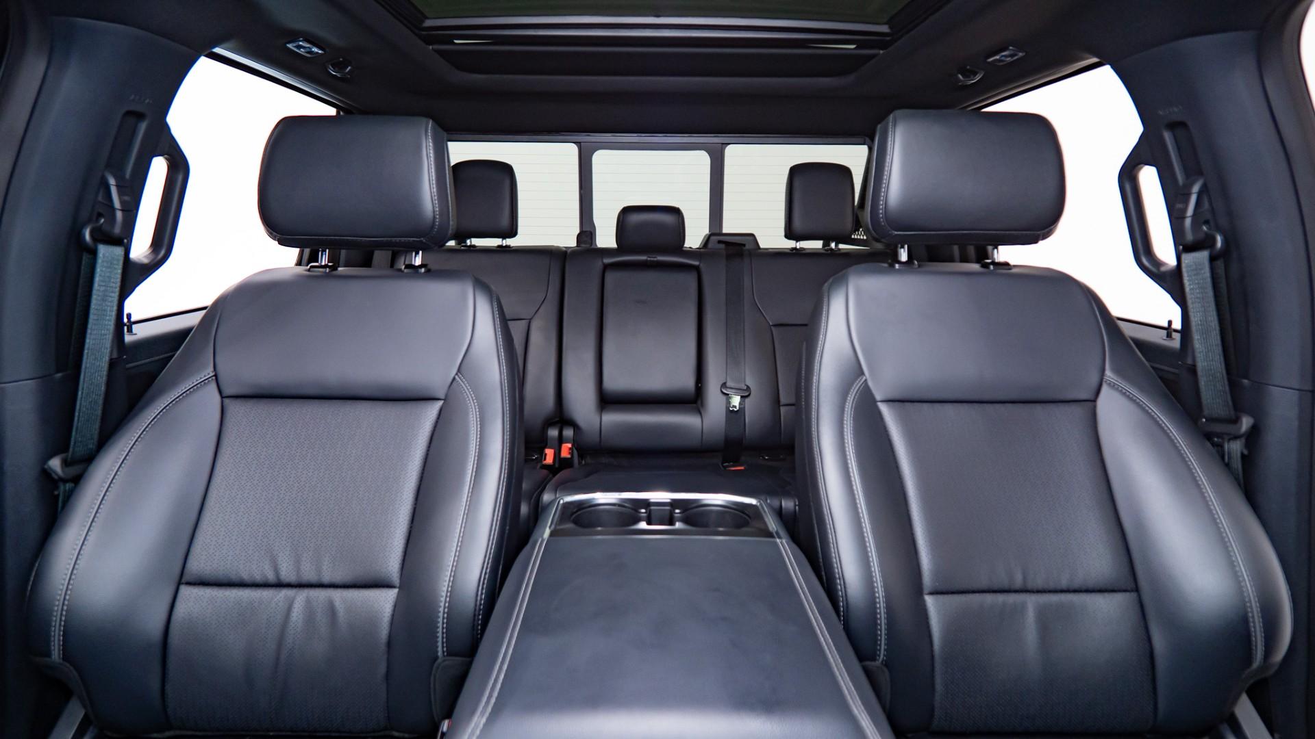 2025 FORD F-150 4X4 LARIAT in Black, photo 12 of 58