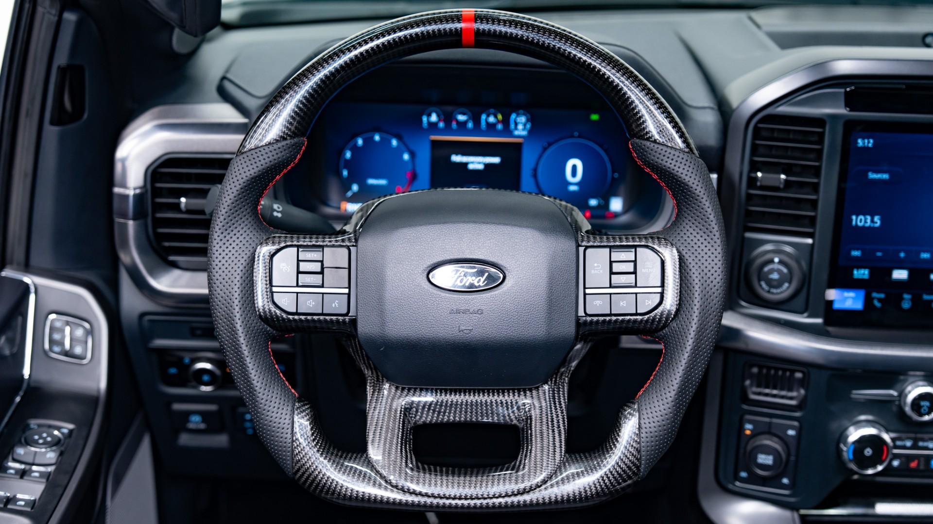 2025 FORD F-150 4X4 LARIAT in Black, photo 42 of 58