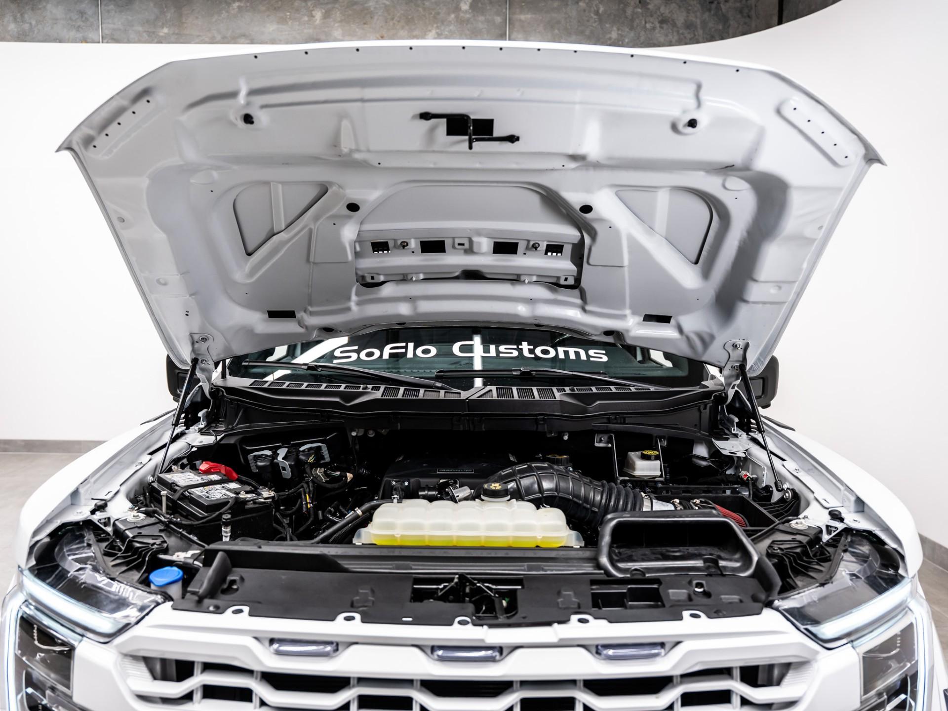 2025 FORD F-150 4X4 LARIAT in White, photo 45 of 53