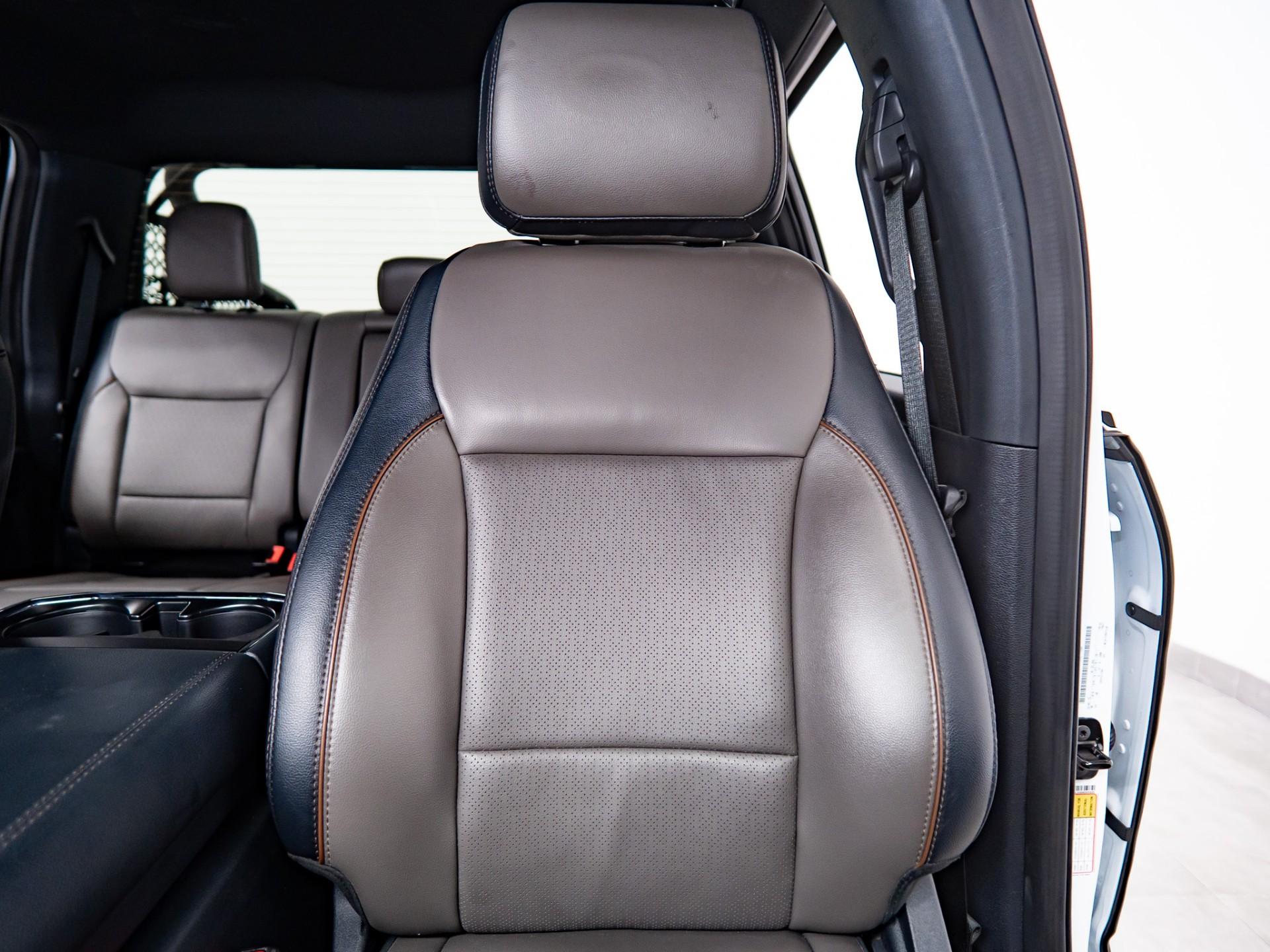 2025 FORD F-150 4X4 LARIAT in White, photo 26 of 53